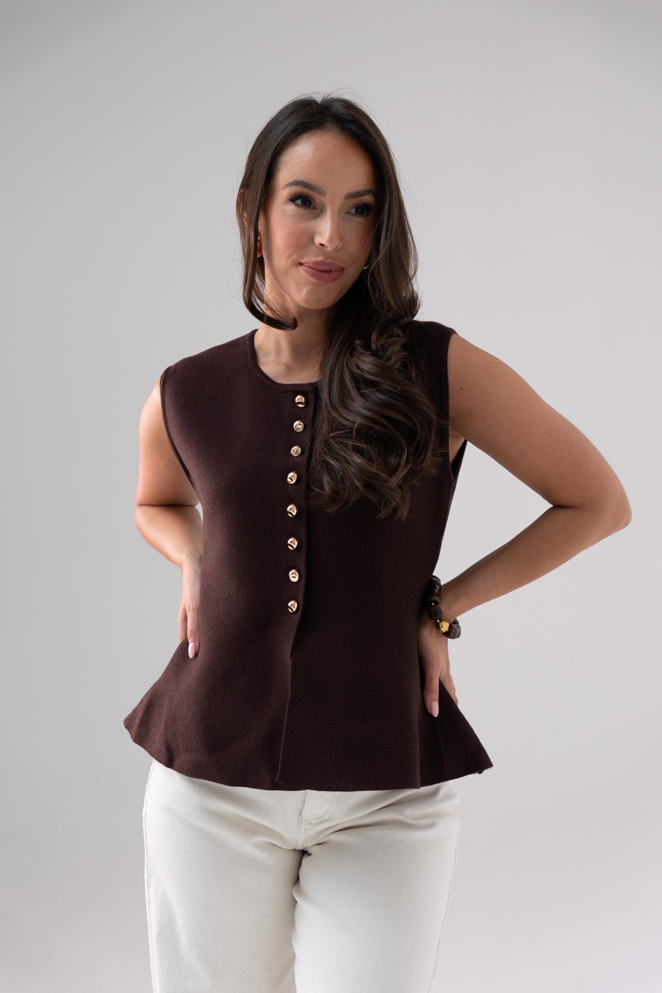 Ella Knit Waistcoat In Coffee