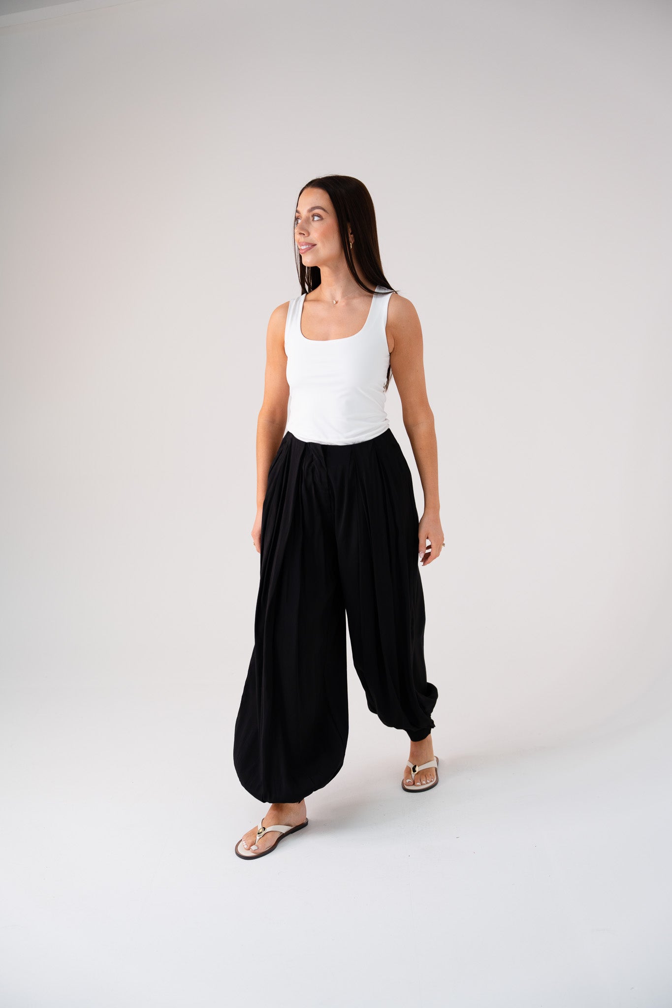 Elsa Balloon Trousers In Black