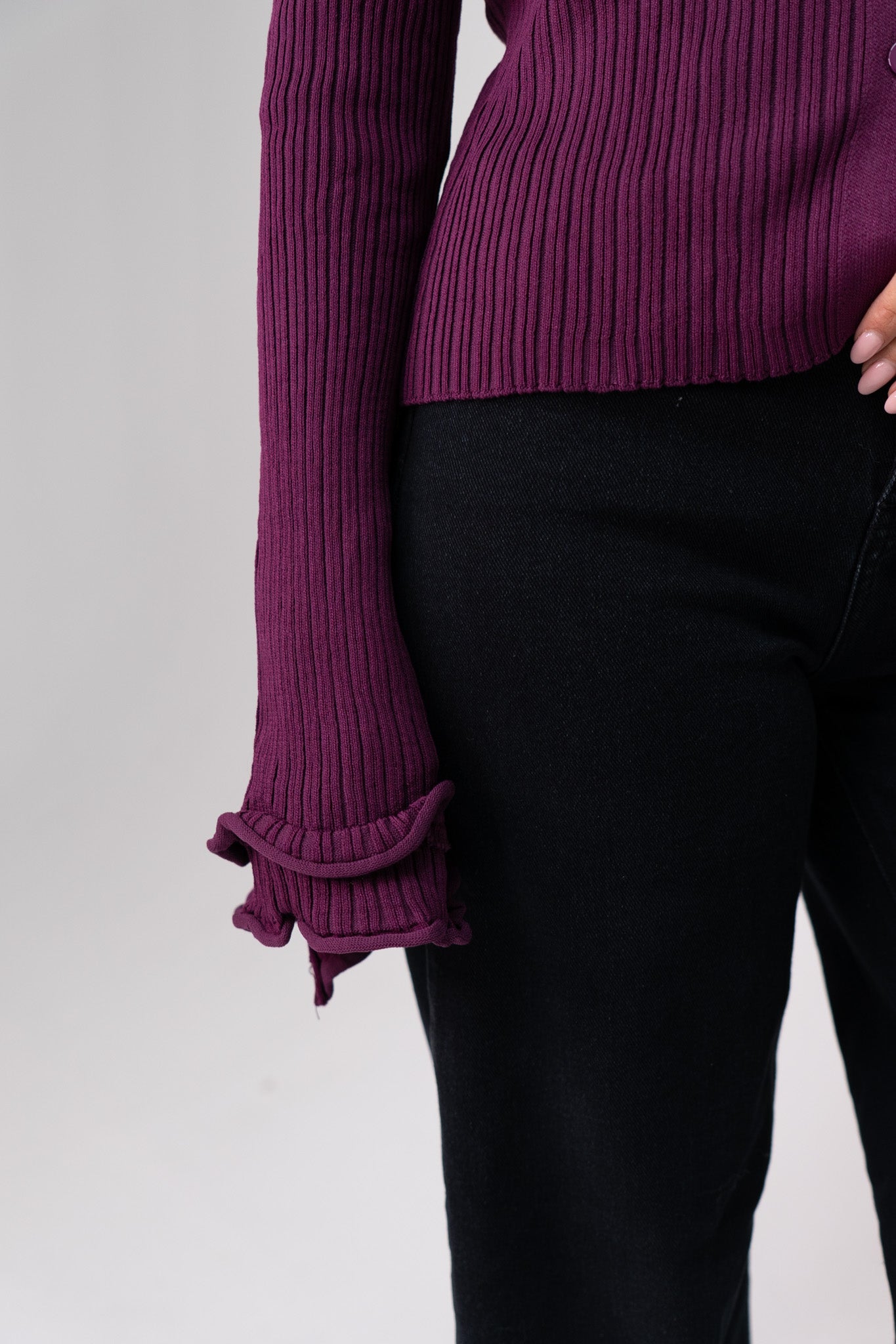 Elsa Bell Sleeve Cardigan In Plum
