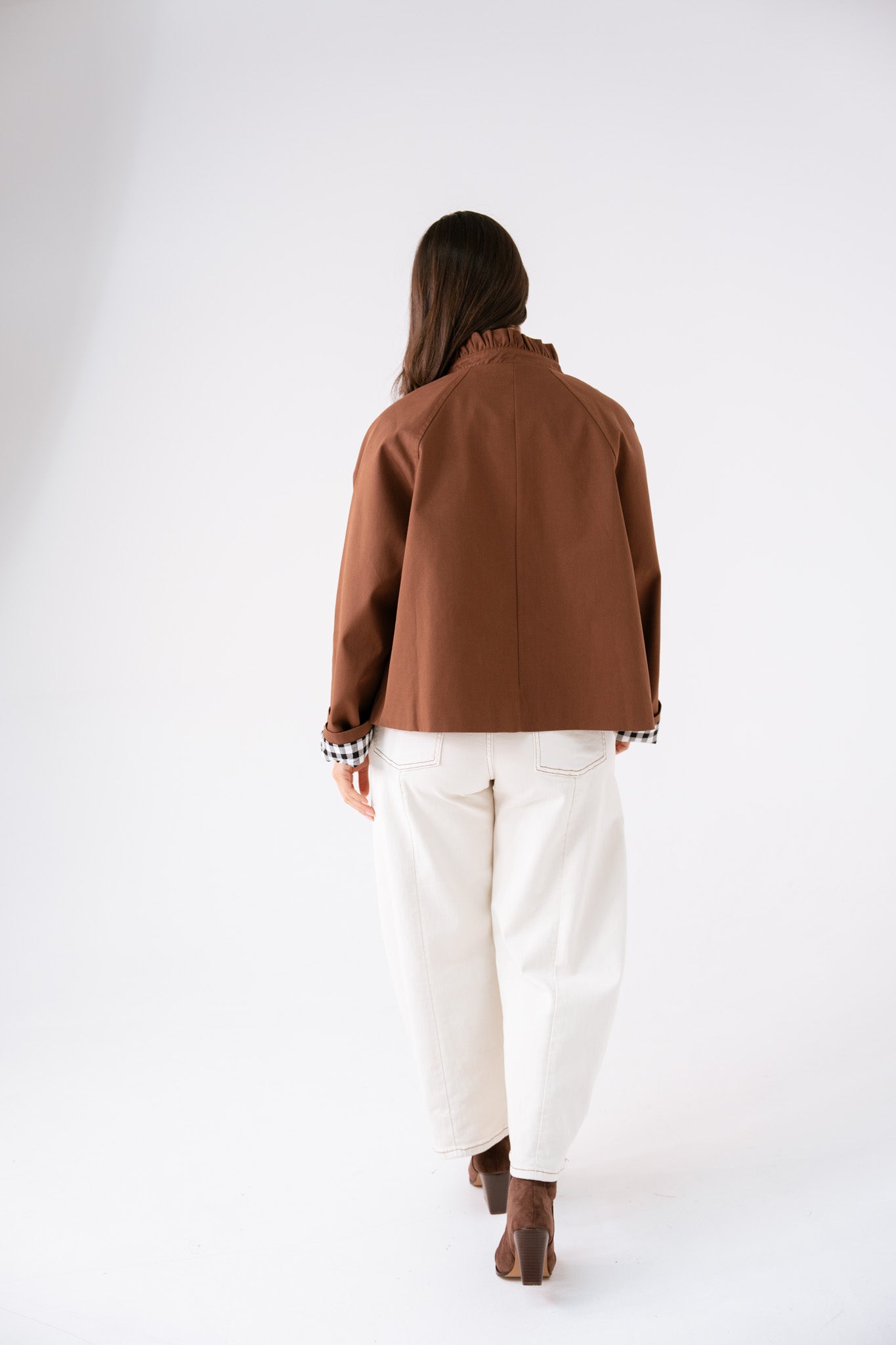 Hayley Pleated Collar Jacket In Chocolate