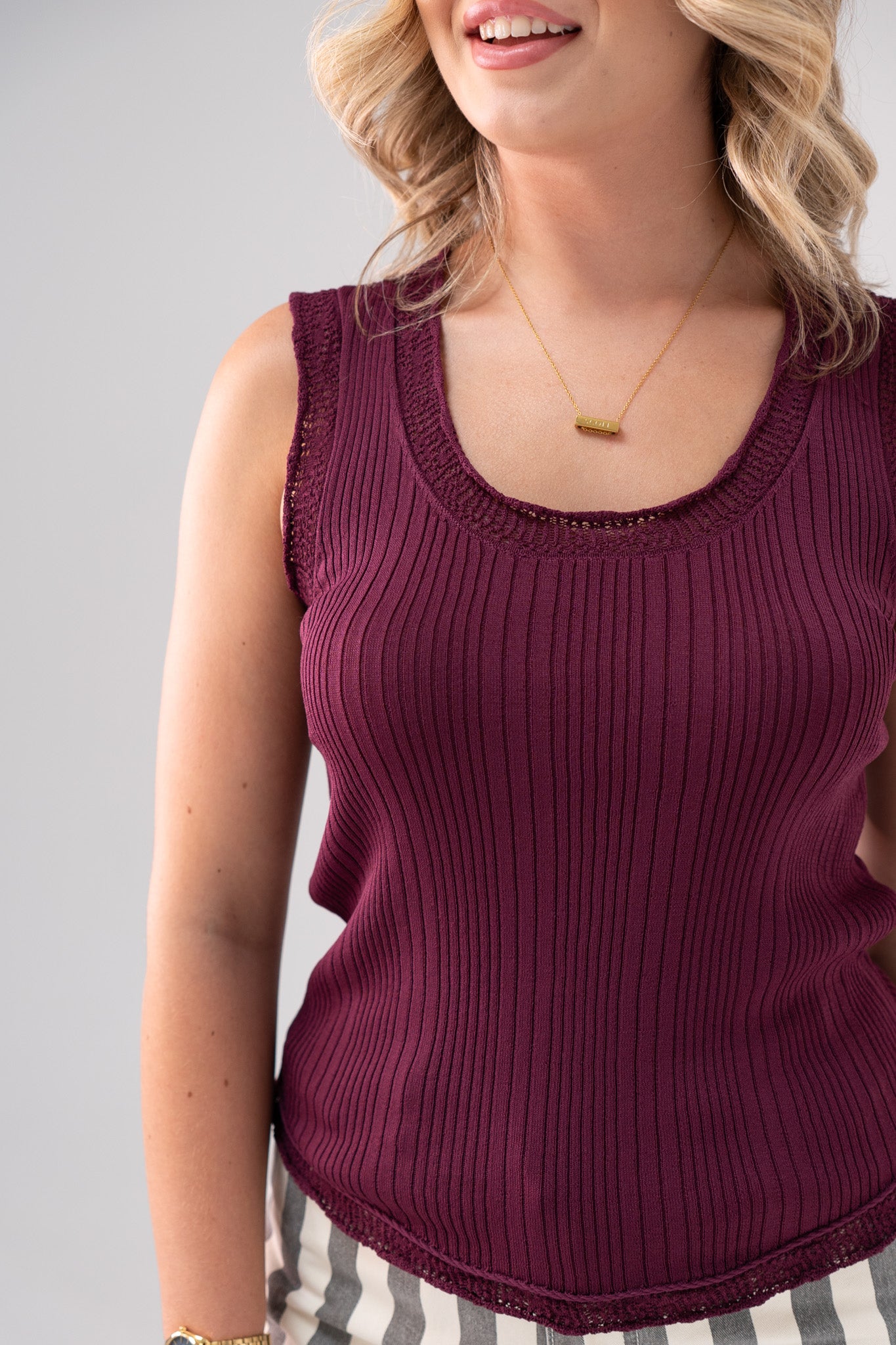 Holly Lace Trim Ribbed Vest In Bordeaux