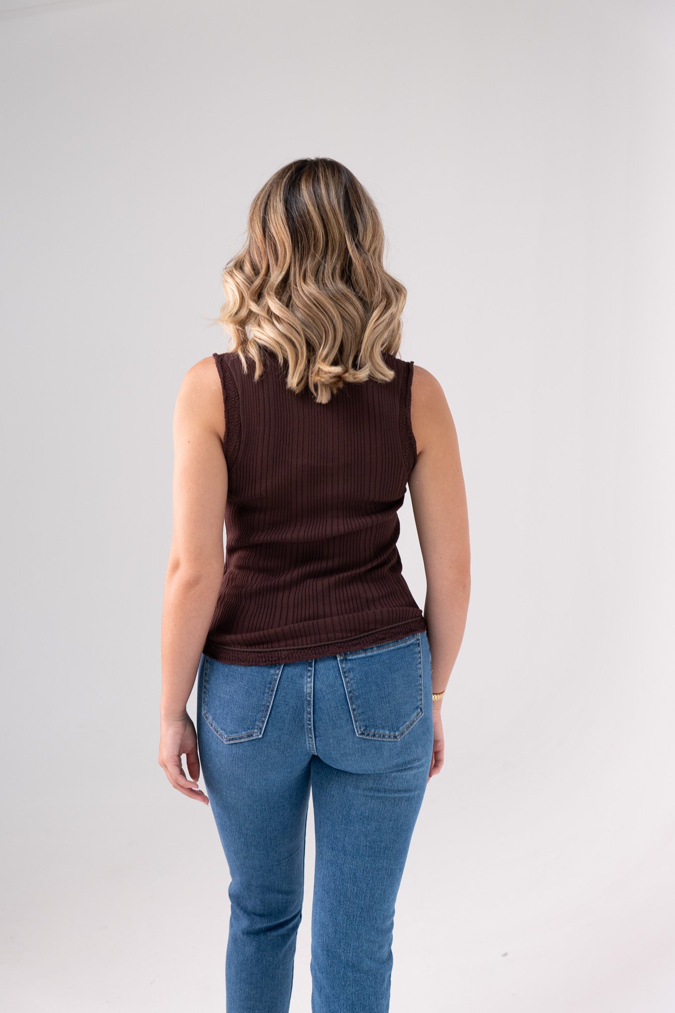 Holly Lace Trim Ribbed Vest In Chocolate