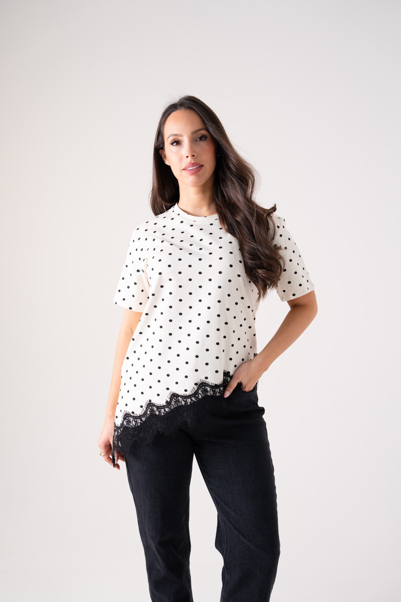Holly Lace Trim Spotted T-Shirt In Cream