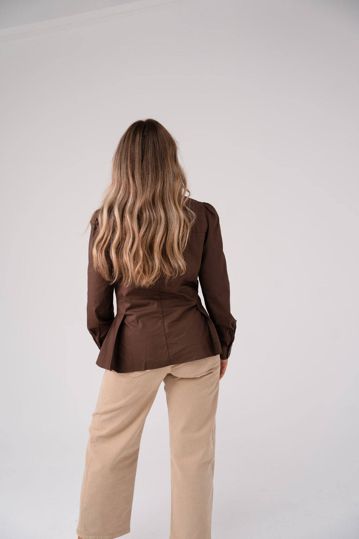 Holly Mandarin Collar Shirt In Chocolate