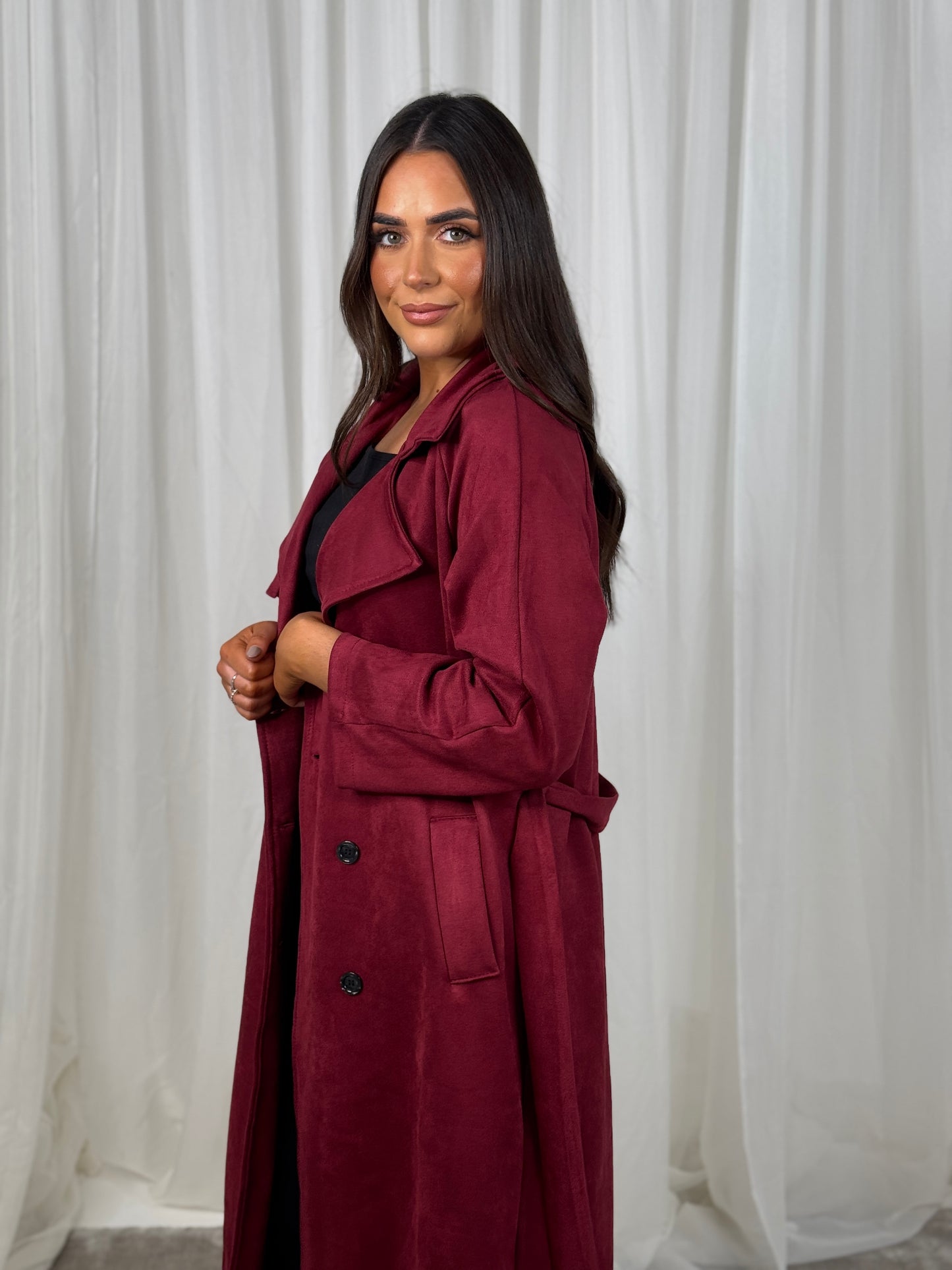 Caitlyn Faux Suede Trench Coat In Bordeaux