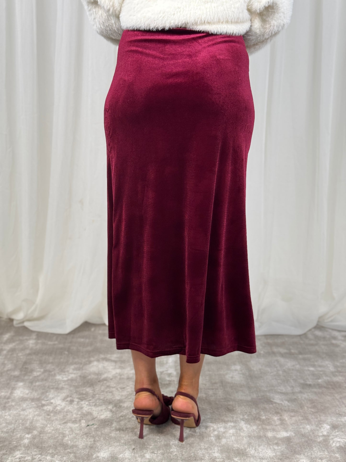 Millie Velvet Maxi Skirt In Wine