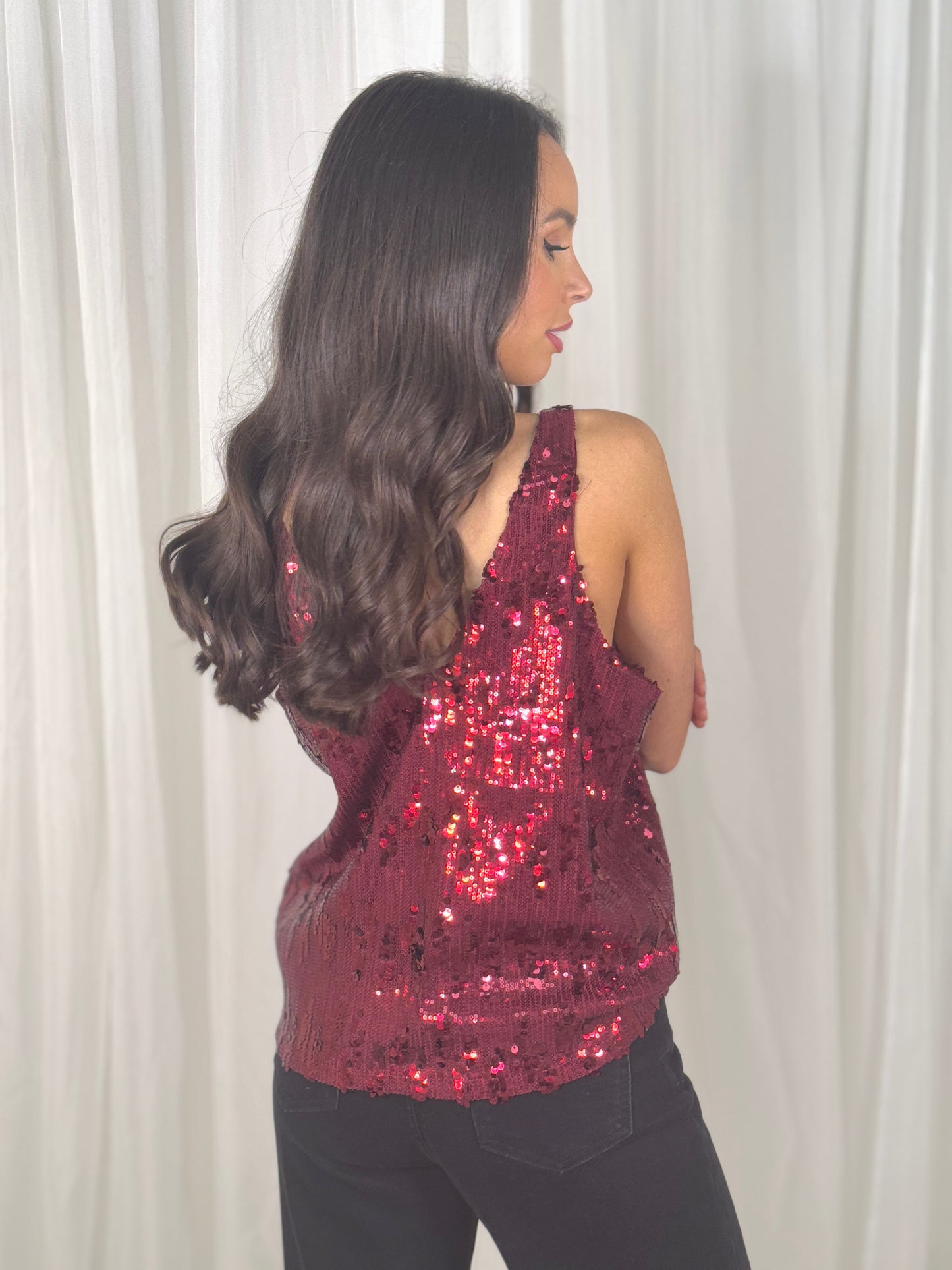 Kendra Sleeveless Sequin Top In Bordeaux