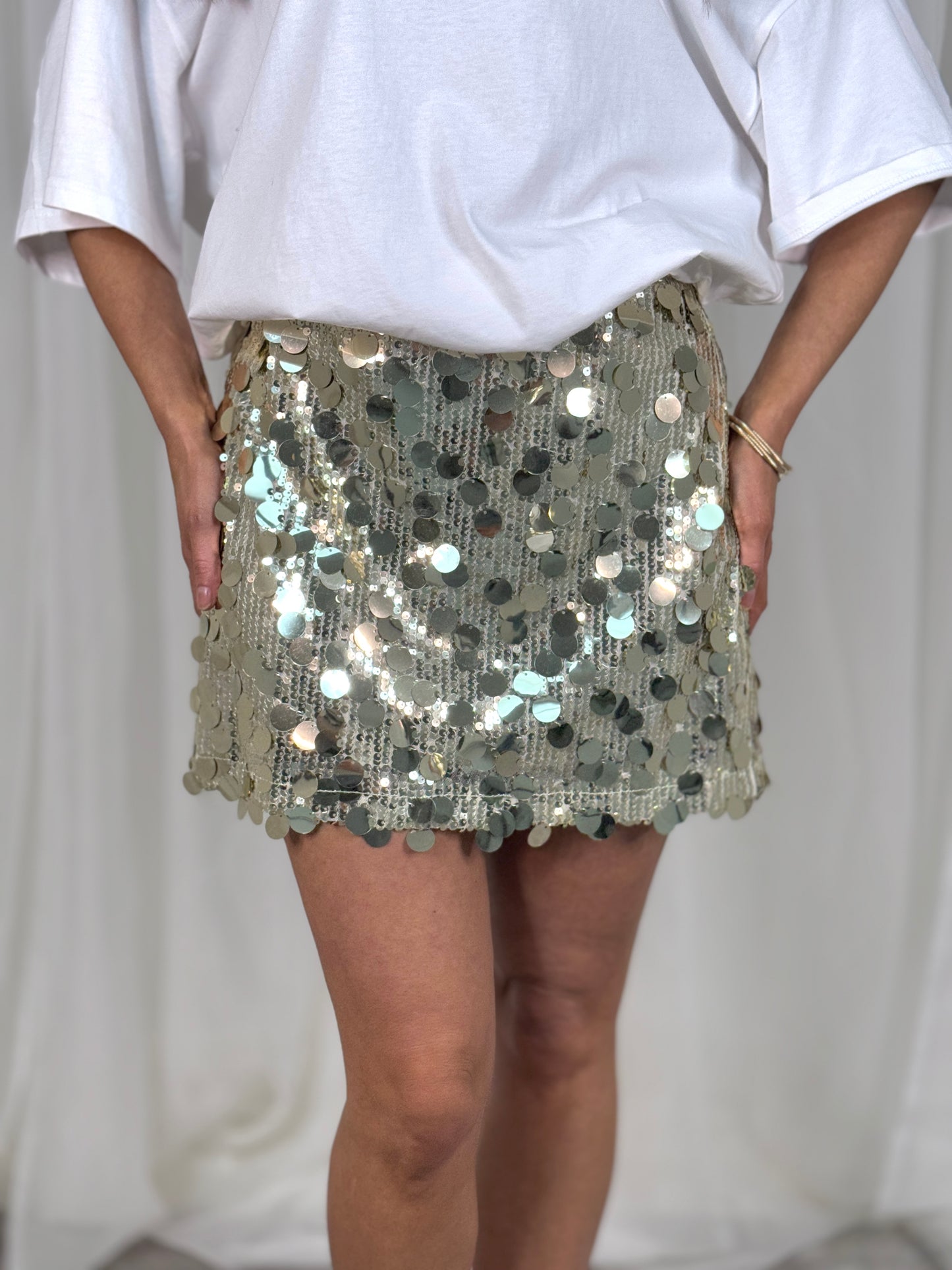 Lydia Sequin Mini Skirt In Gold