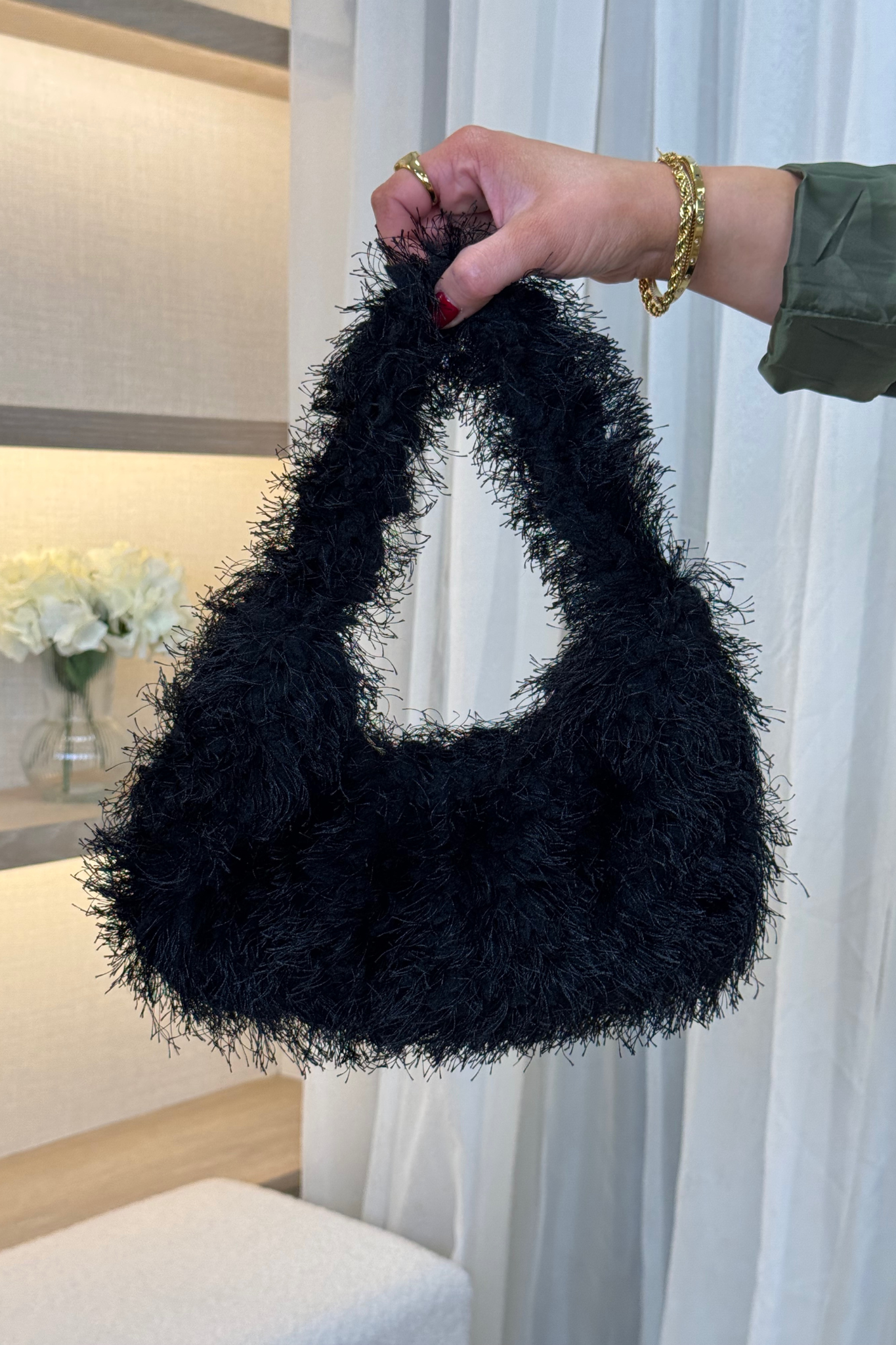 Frankie Textured Bag In Black