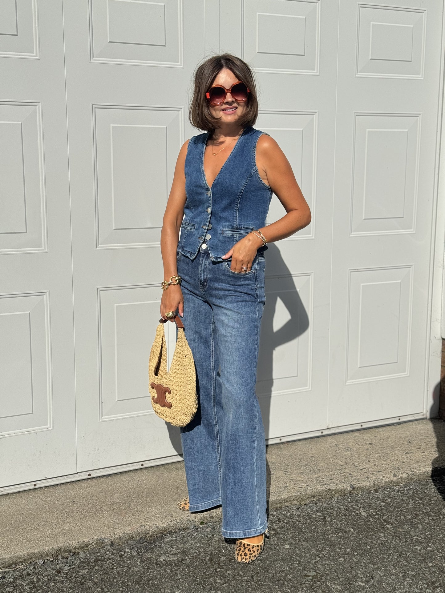 Kitty Wide Leg Jeans In Washed Denim