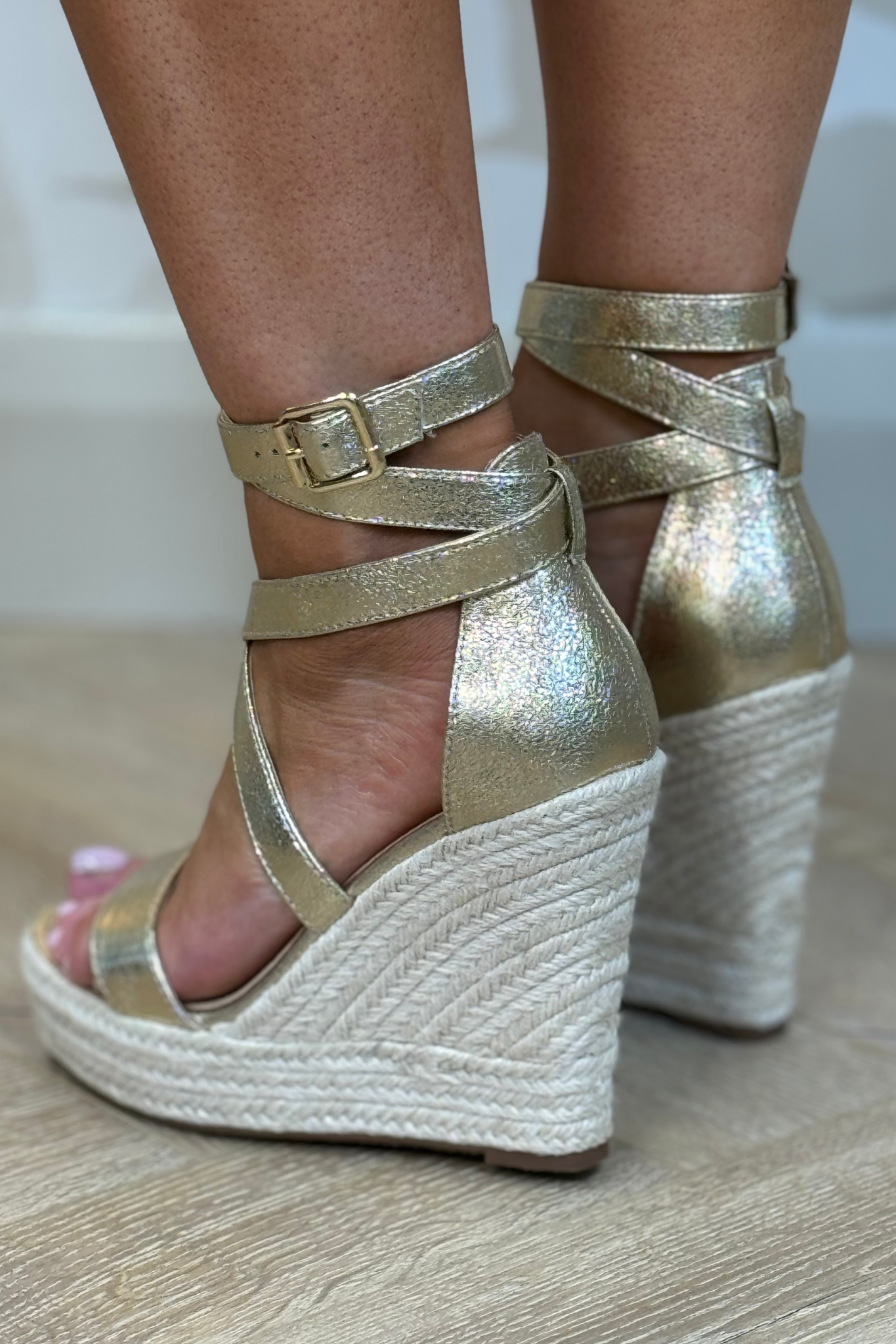 Cathy Strappy Wedges In Gold