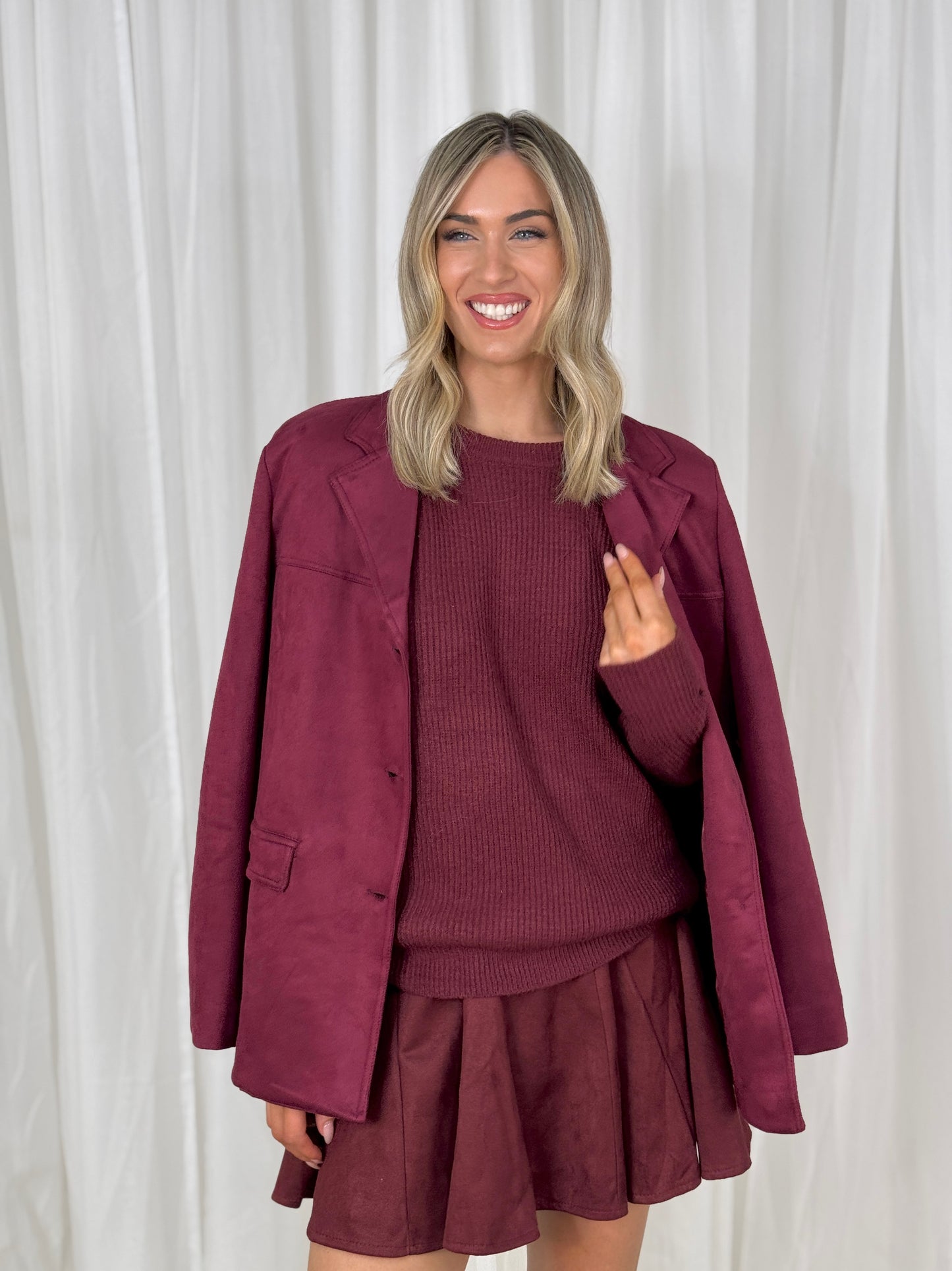 Caitlyn Triple Button Faux Suede Blazer In Wine