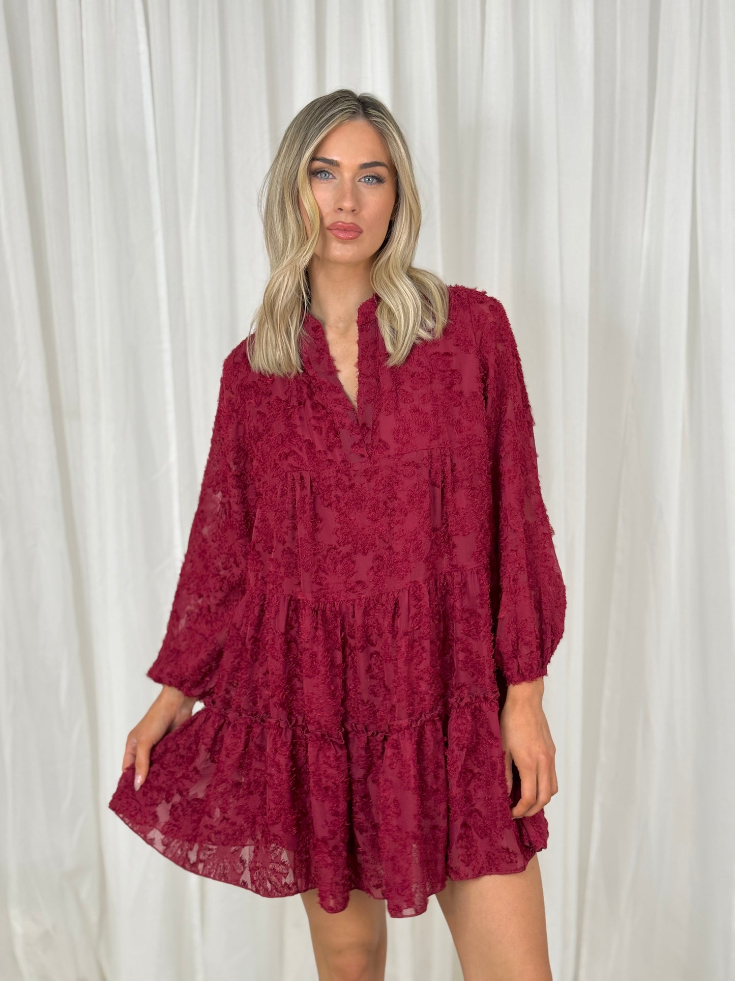 Kendra Textured Dress In Bordeaux