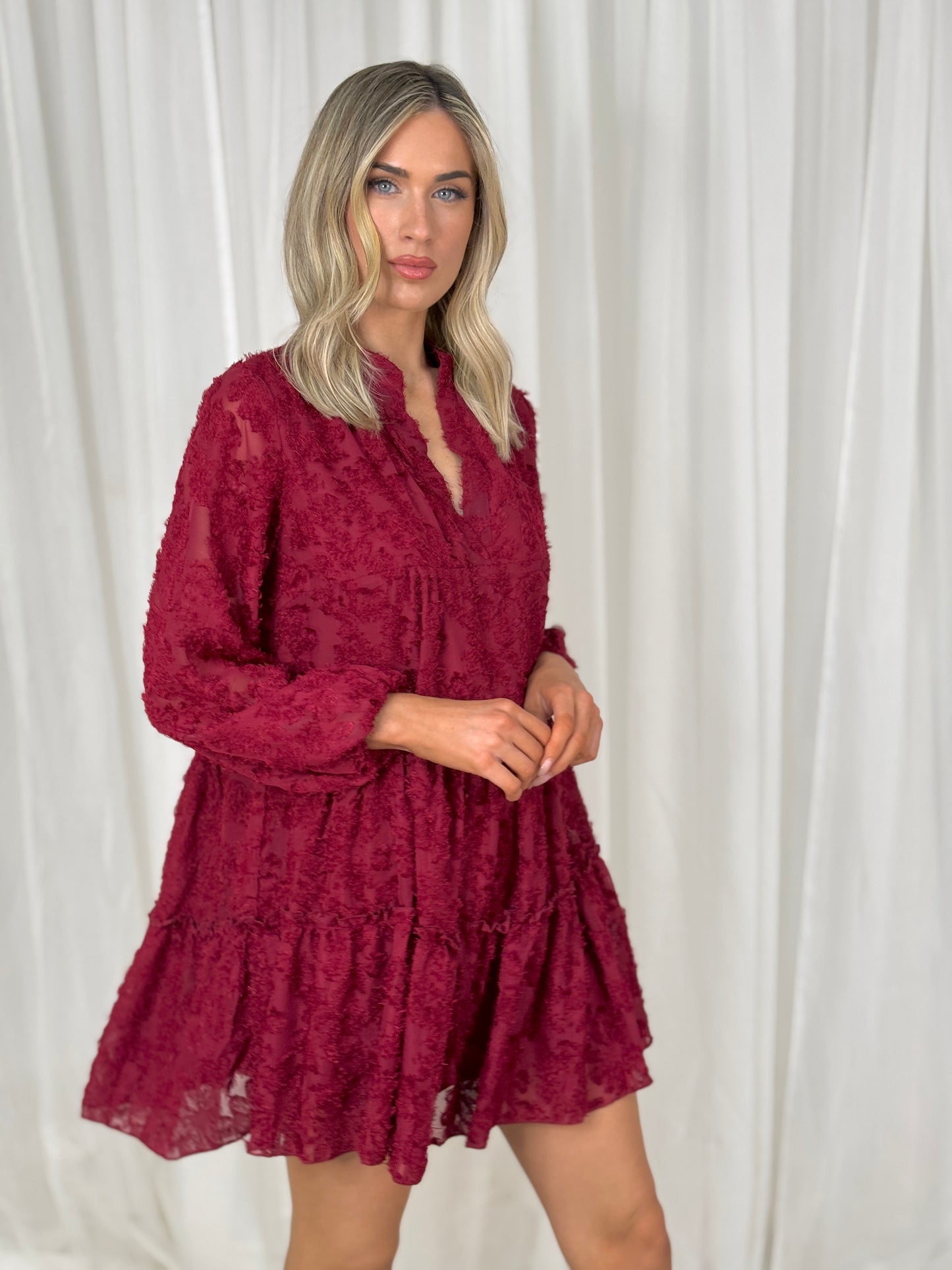 Kendra Textured Dress In Bordeaux