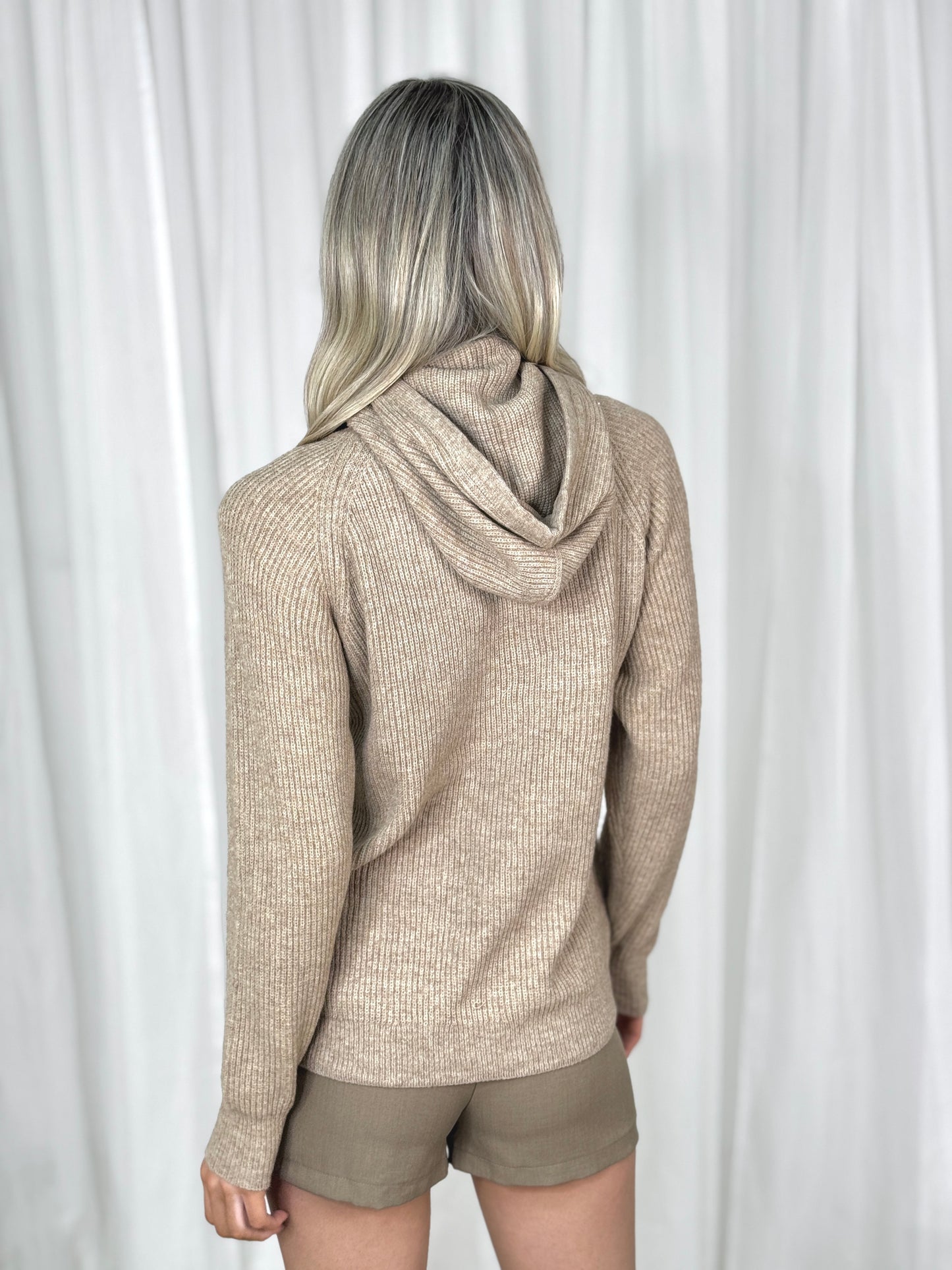 Kiera Ribbed Jumper In Taupe