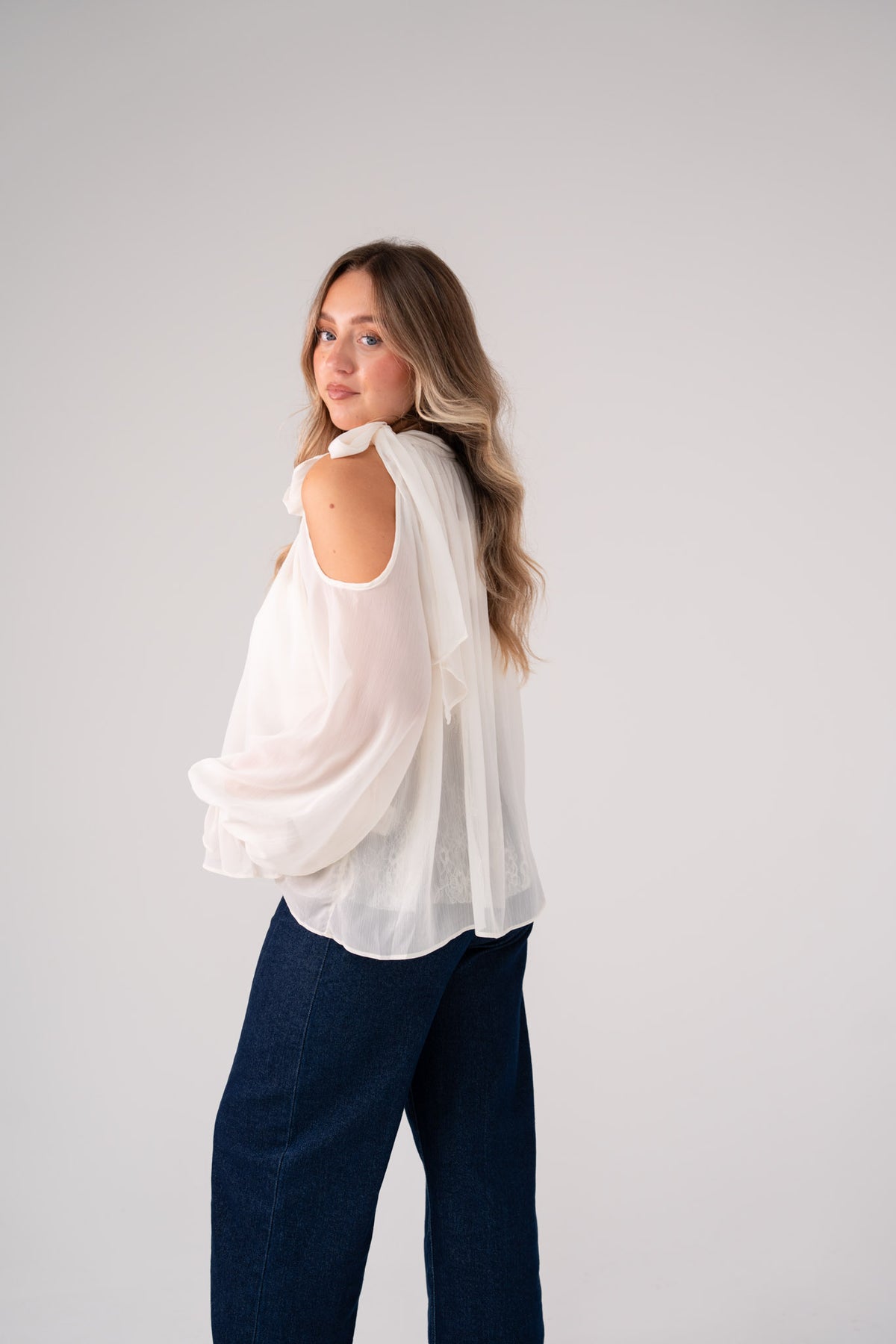 Iris Cold Shoulder Drape Top In Cream