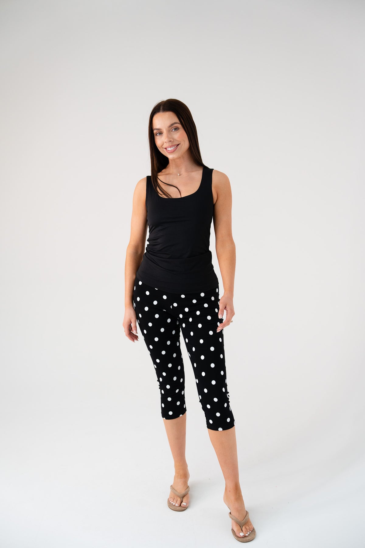 Iris Polka Dot Capri Leggings In Black