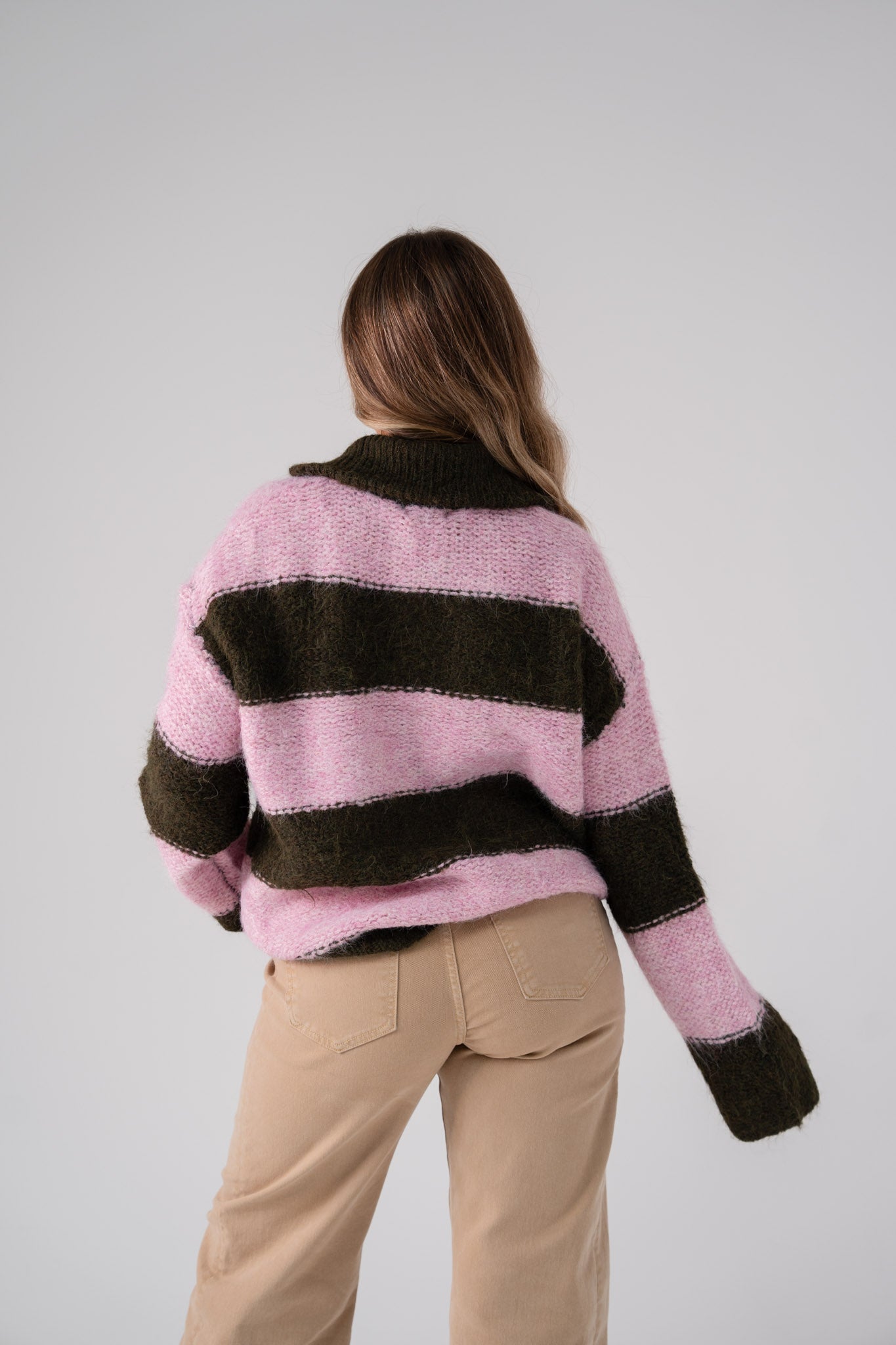 Iris Zip Cardigan In Pink & Khaki