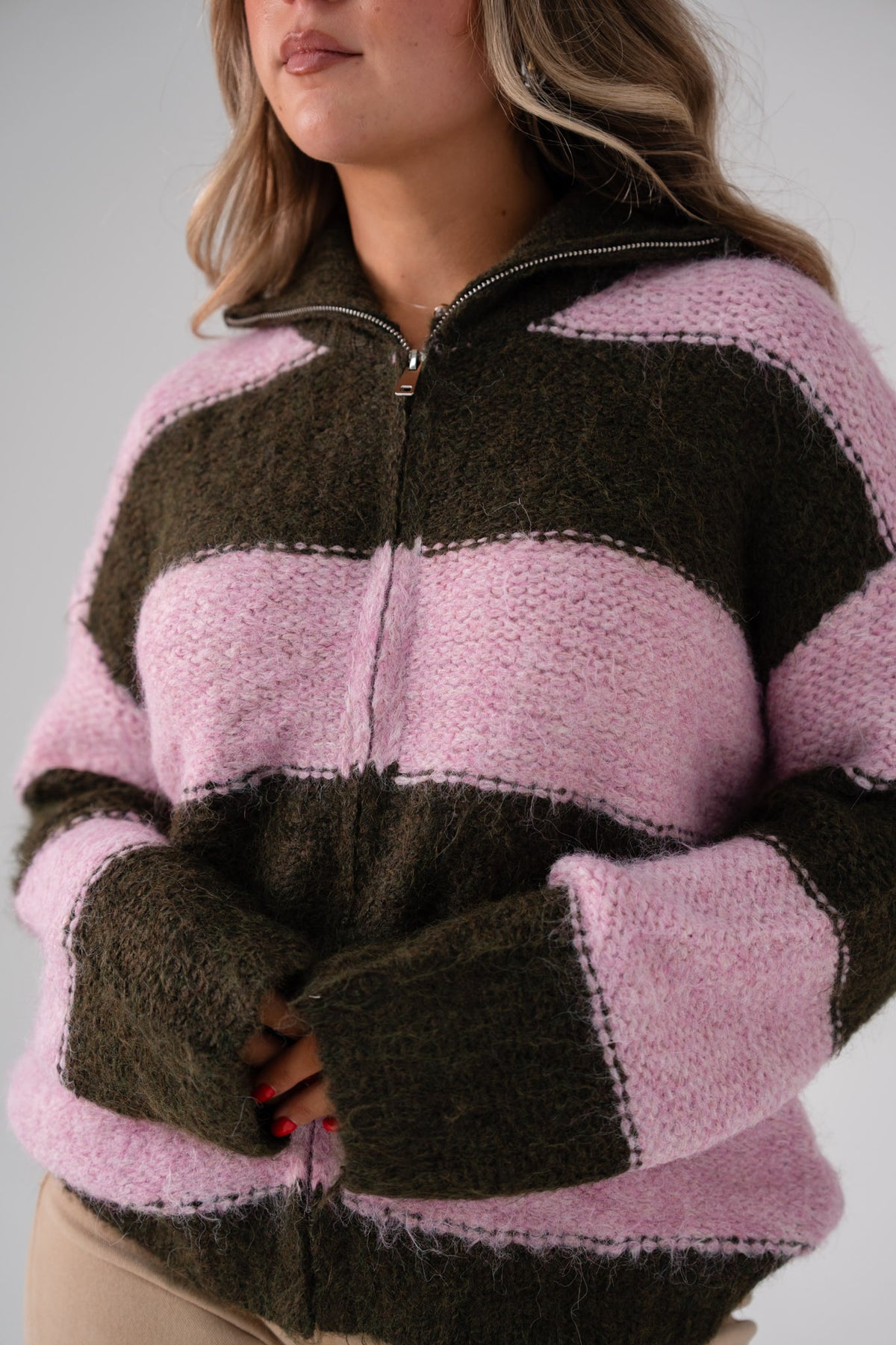 Iris Zip Cardigan In Pink & Khaki