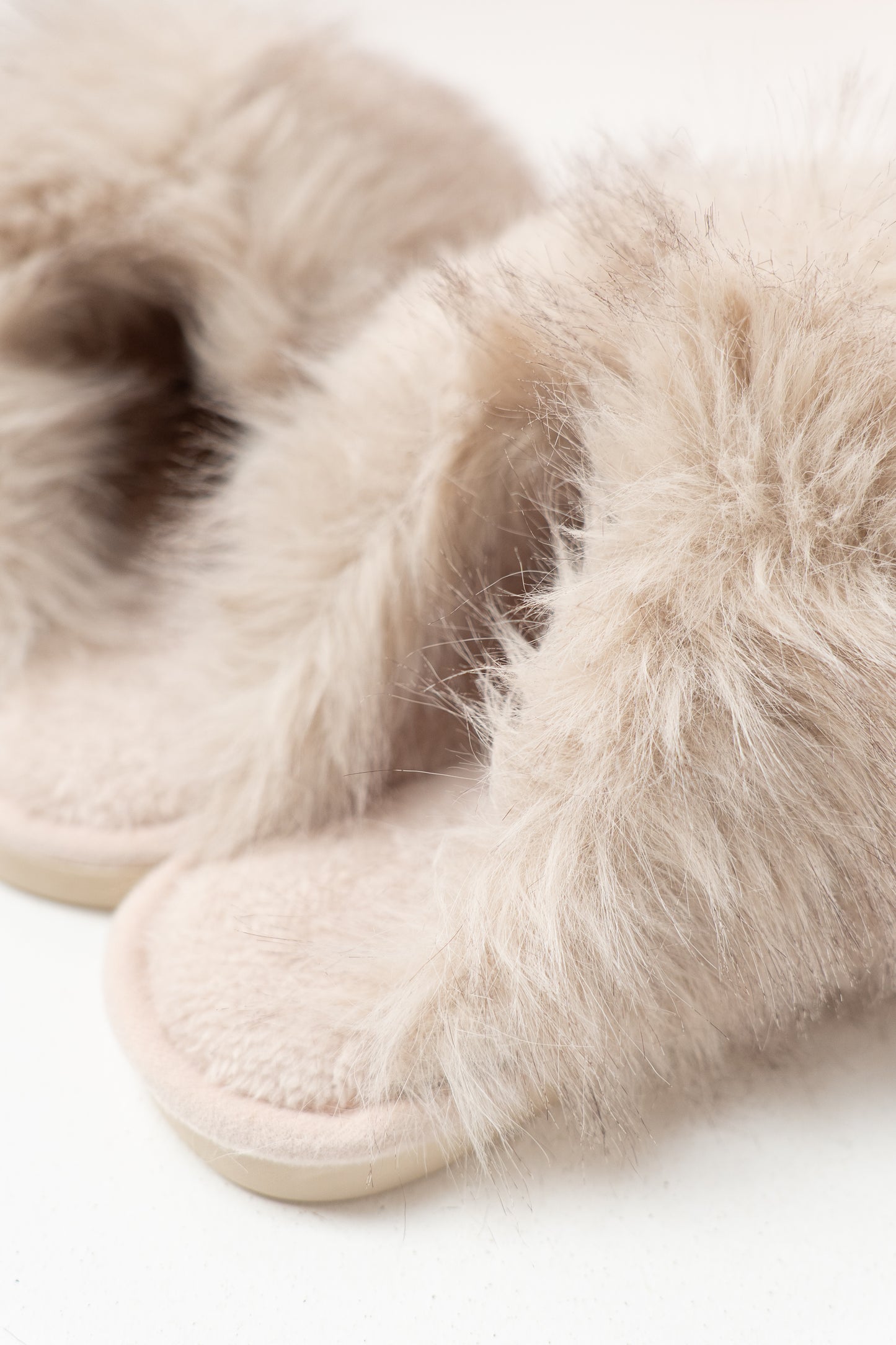Izzy Faux Fur Slippers In Neutral