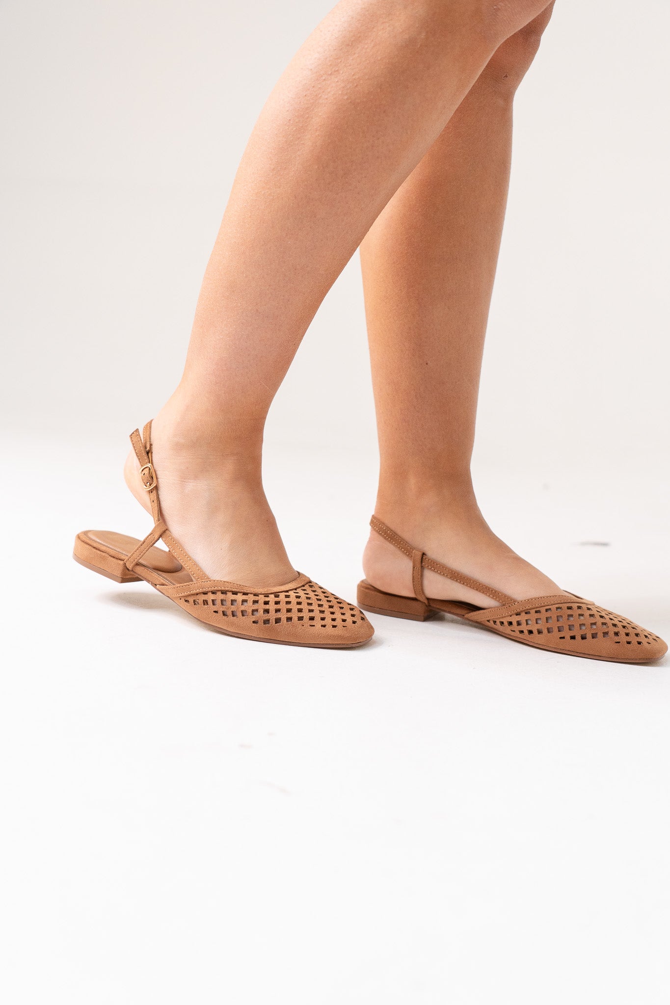 Izzy Woven Slingback In Camel