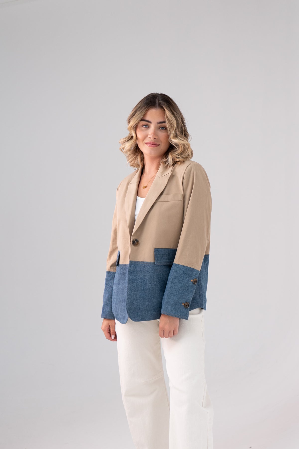 Jasmine Denim Contrast Blazer In Beige