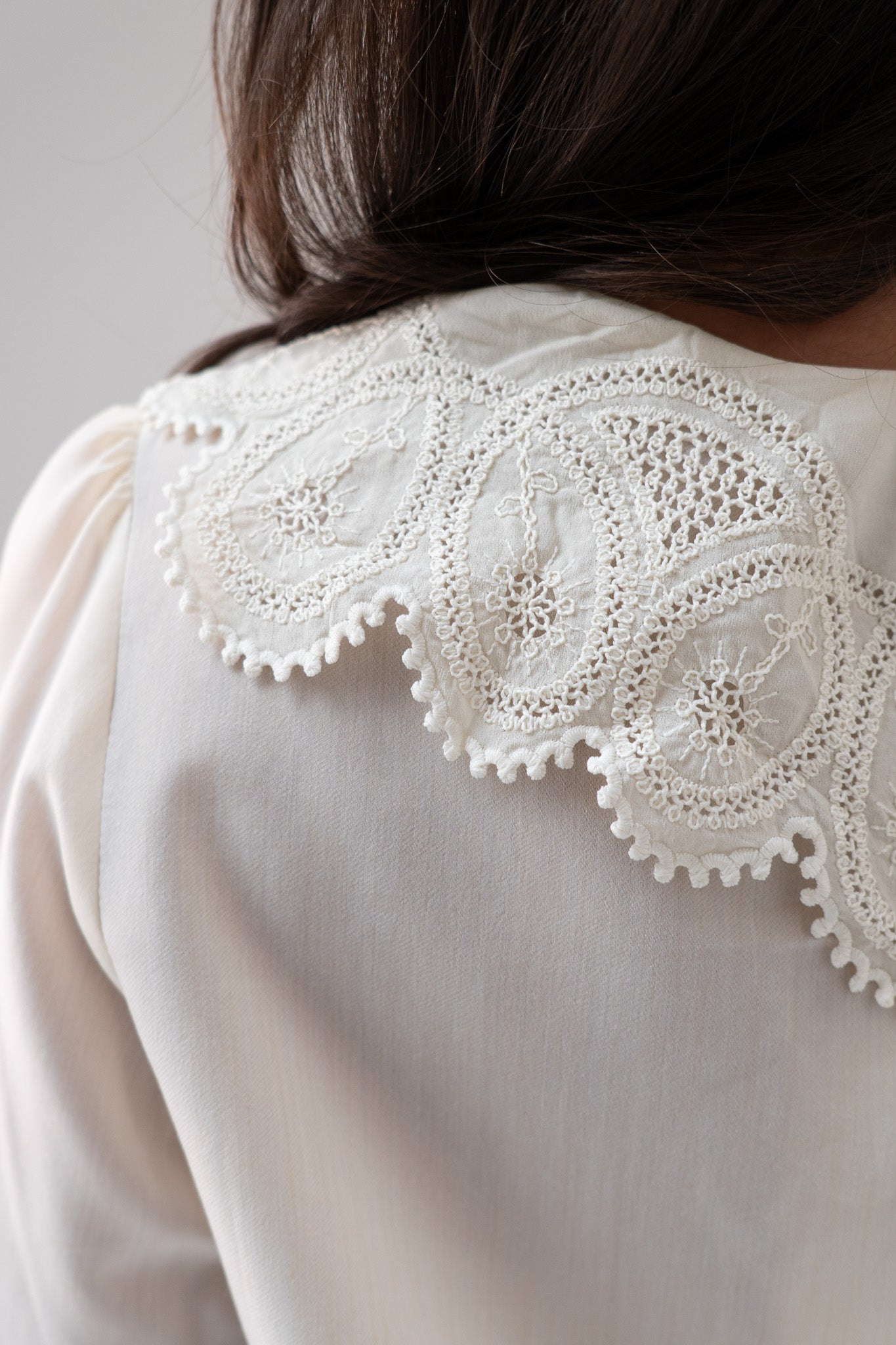 Jasmine Lace Collar Blouse In Cream