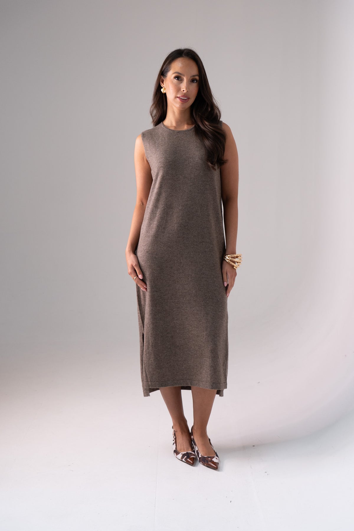Jasmine Sleeveless Knit Dress In Taupe