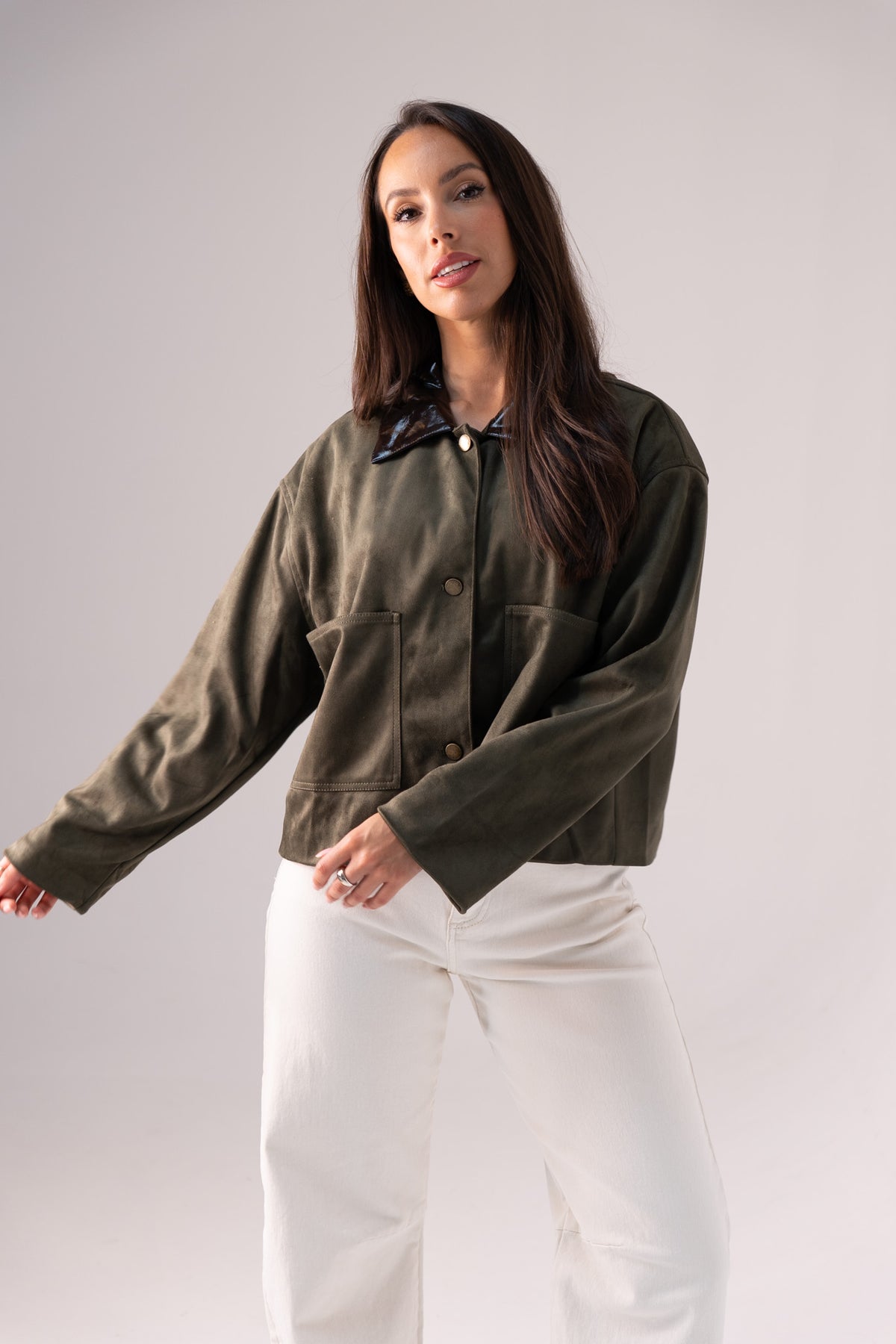 Kendra Contrast Collar Jacket In Khaki