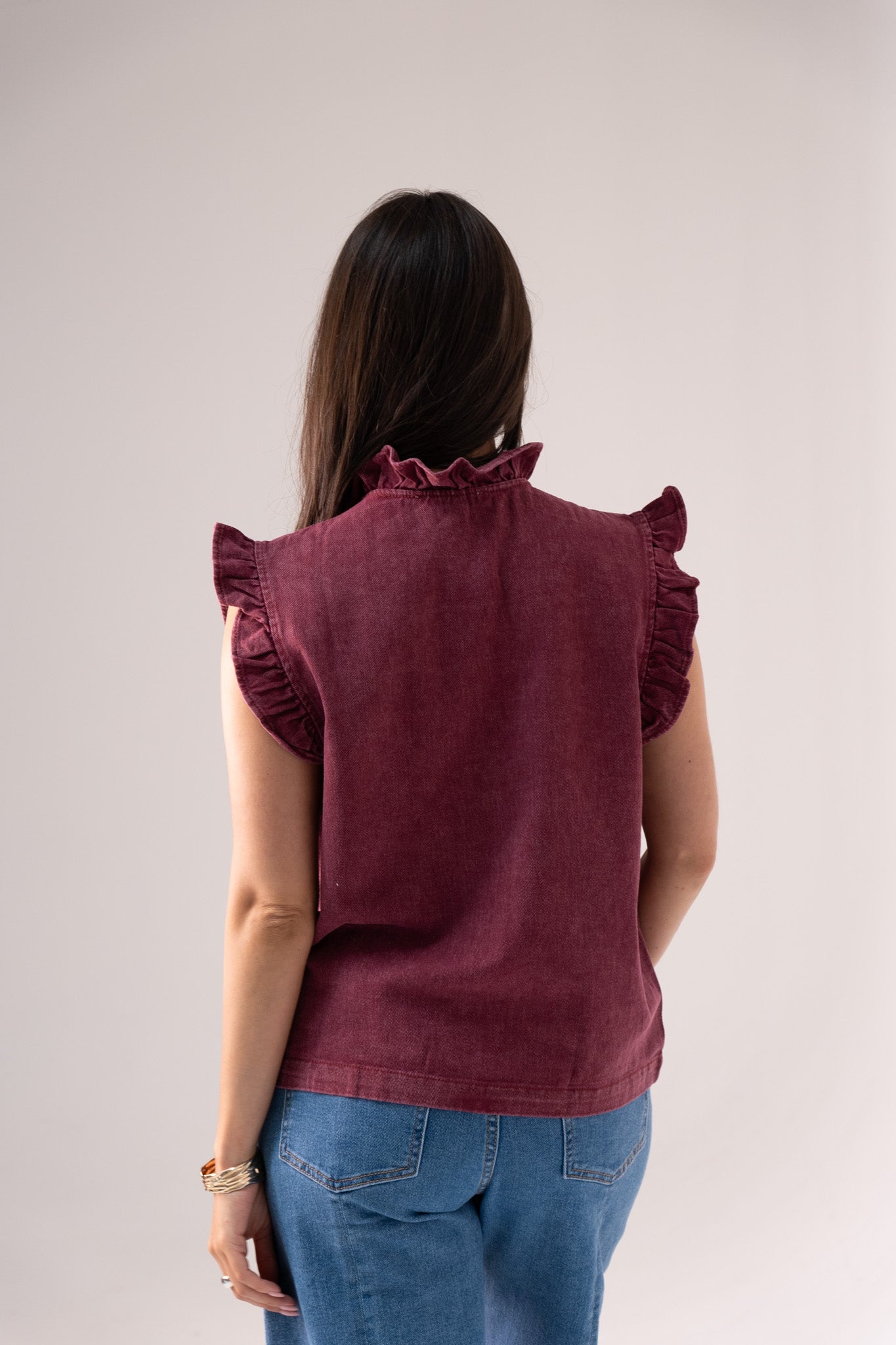 Kendra Frill Sleeve Denim Waistcoat In Bordeaux