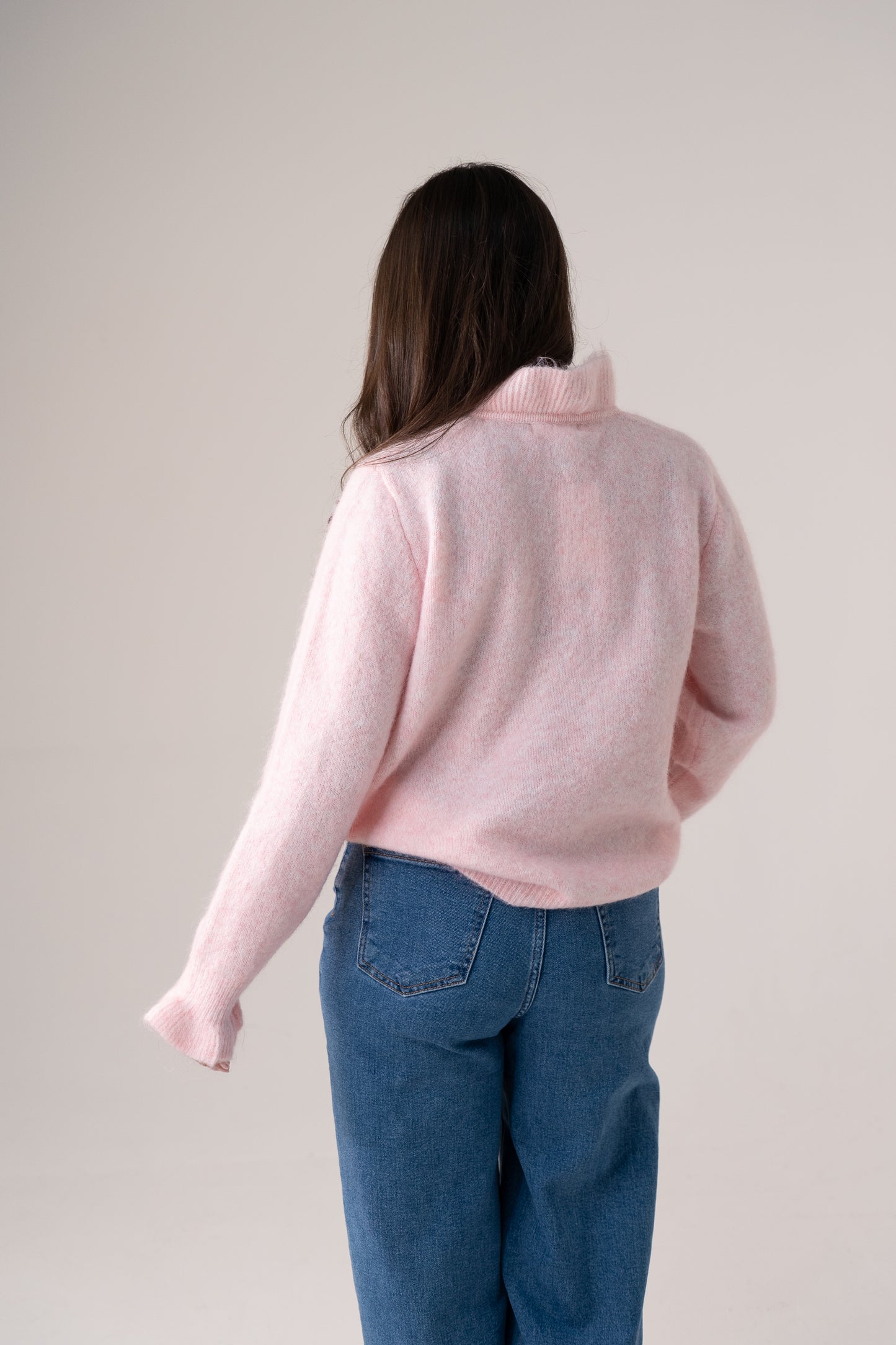 Kendra Frill Trim Cardigan In Pink