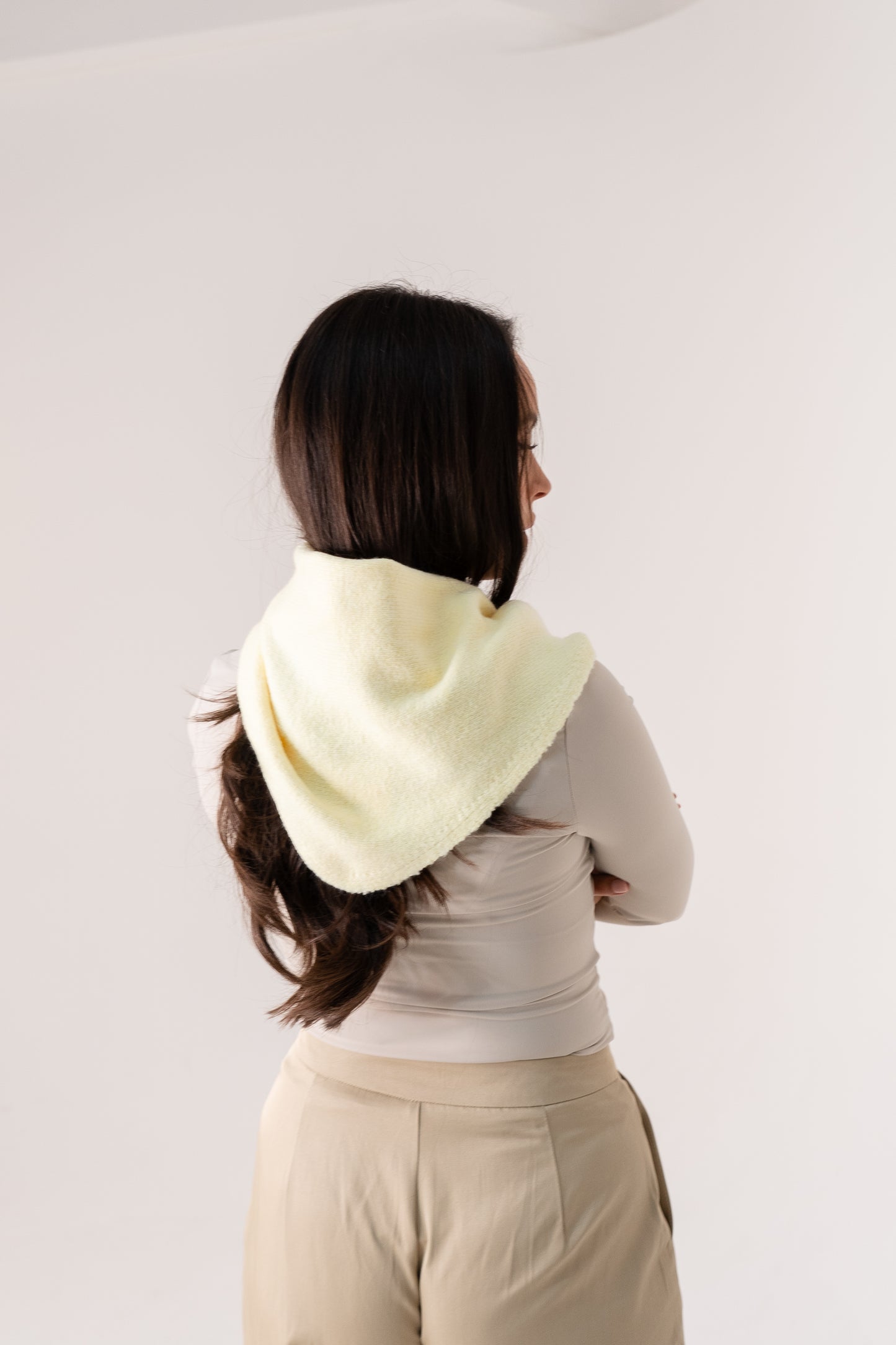 Kendra Knit Neck Scarf In Lemon