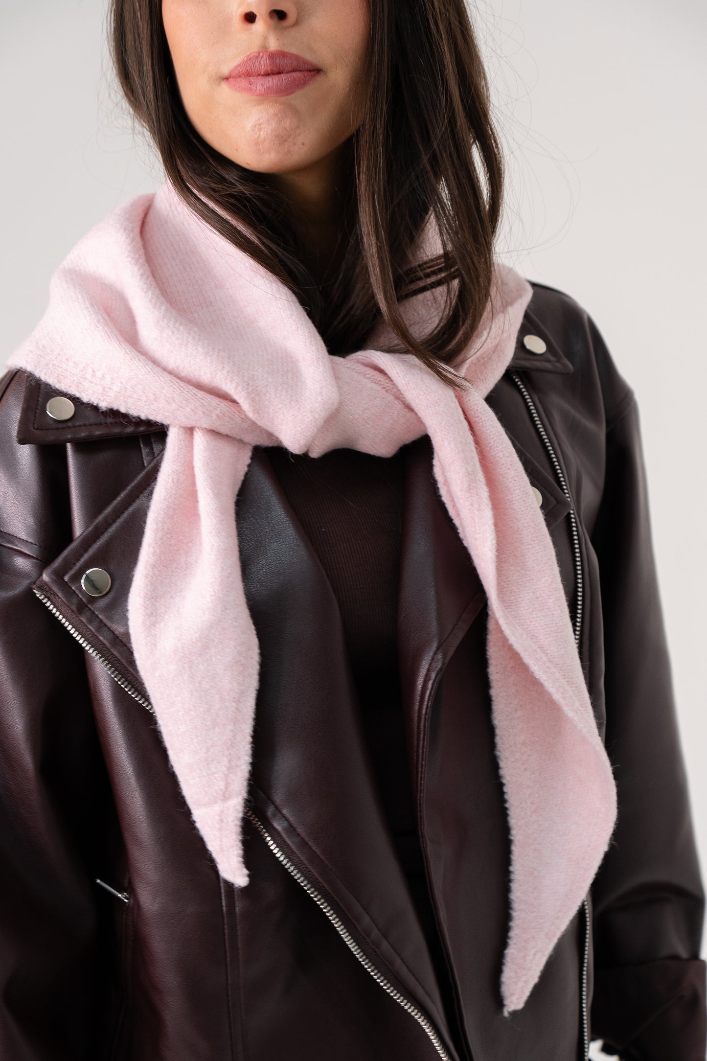 Kendra Knit Neck Scarf In Rose Pink