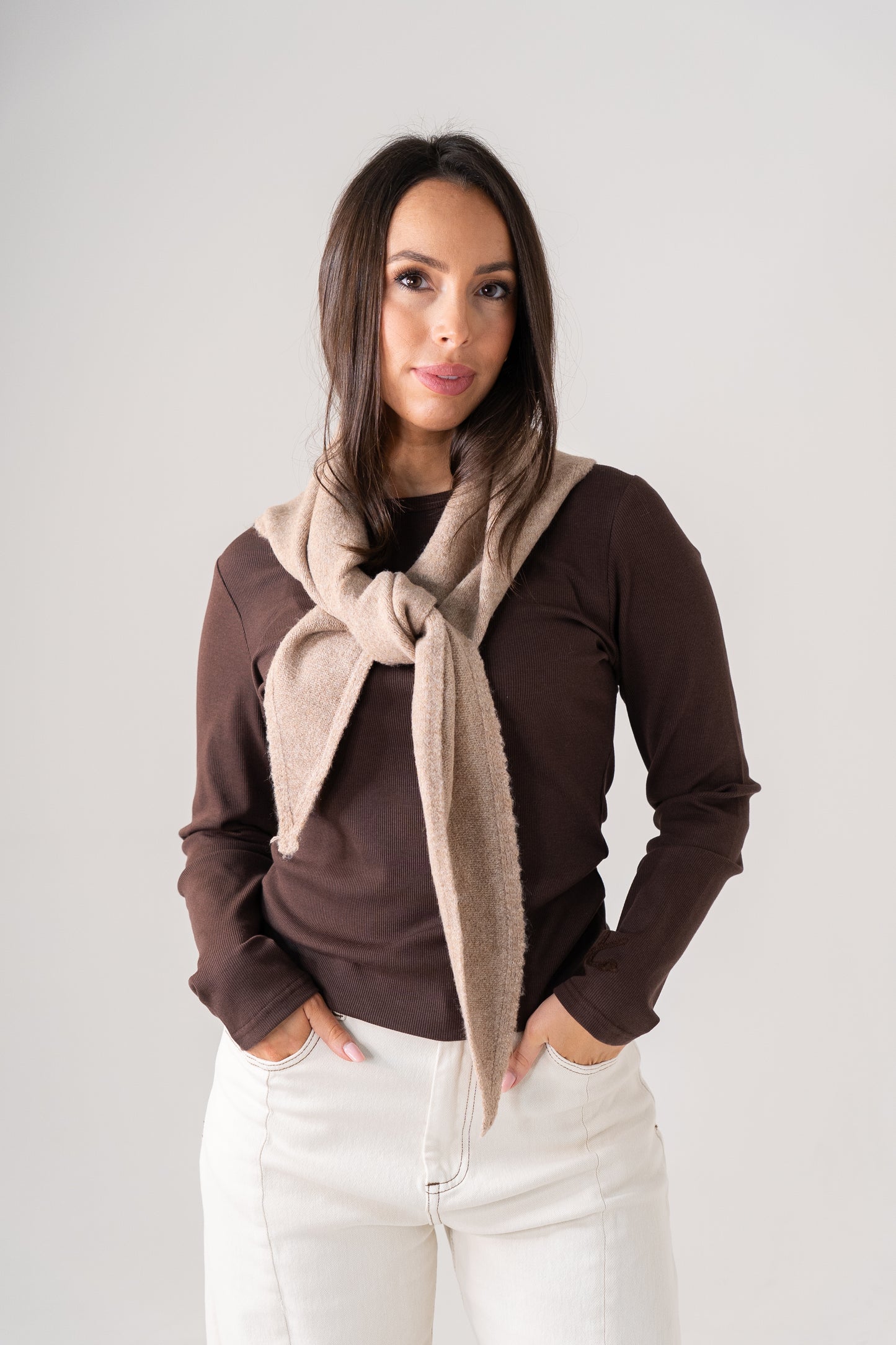 Kendra Knit Neck Scarf In Taupe