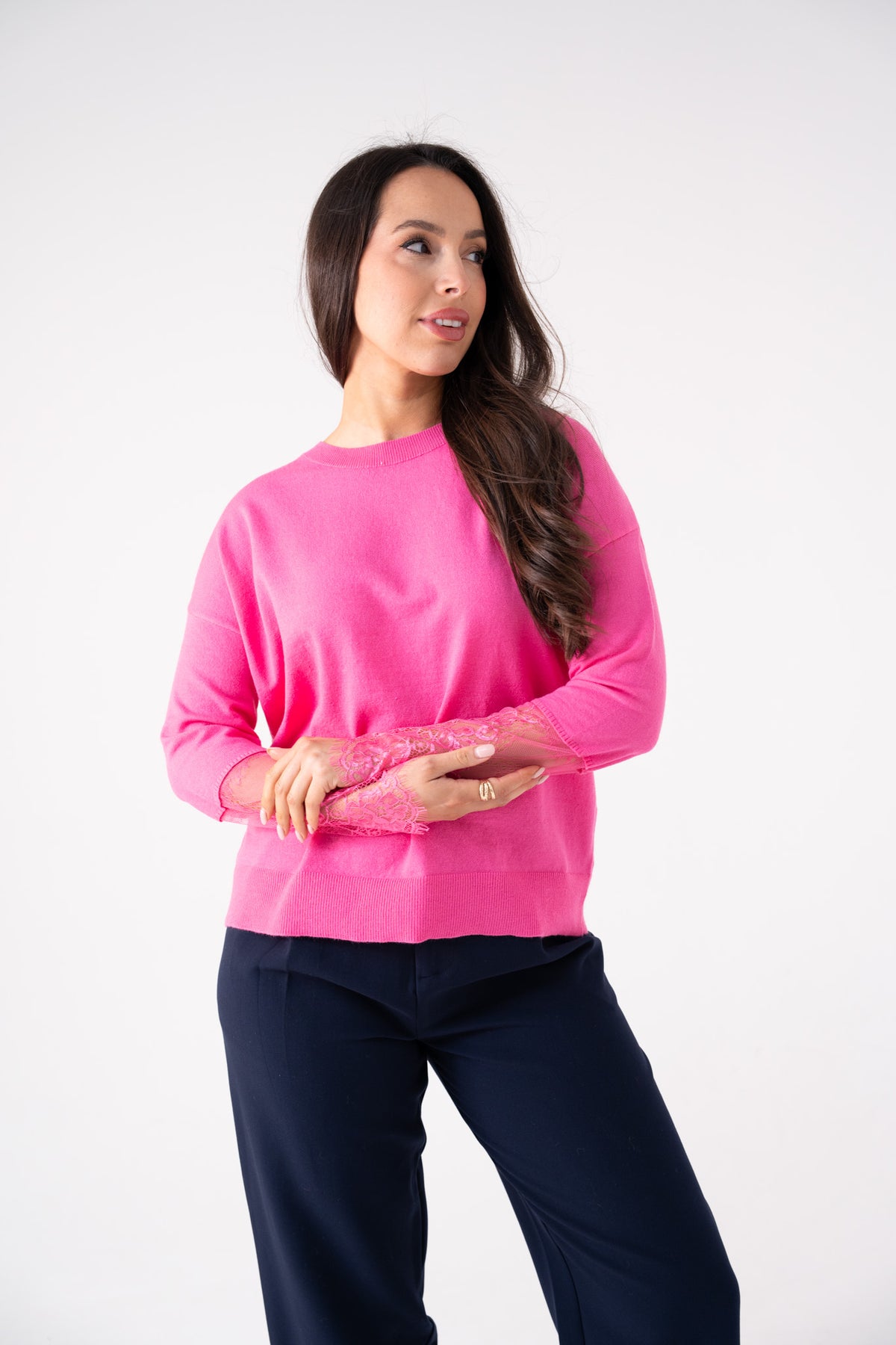 Kendra Lace Sleeve Jumper In Fuchsia