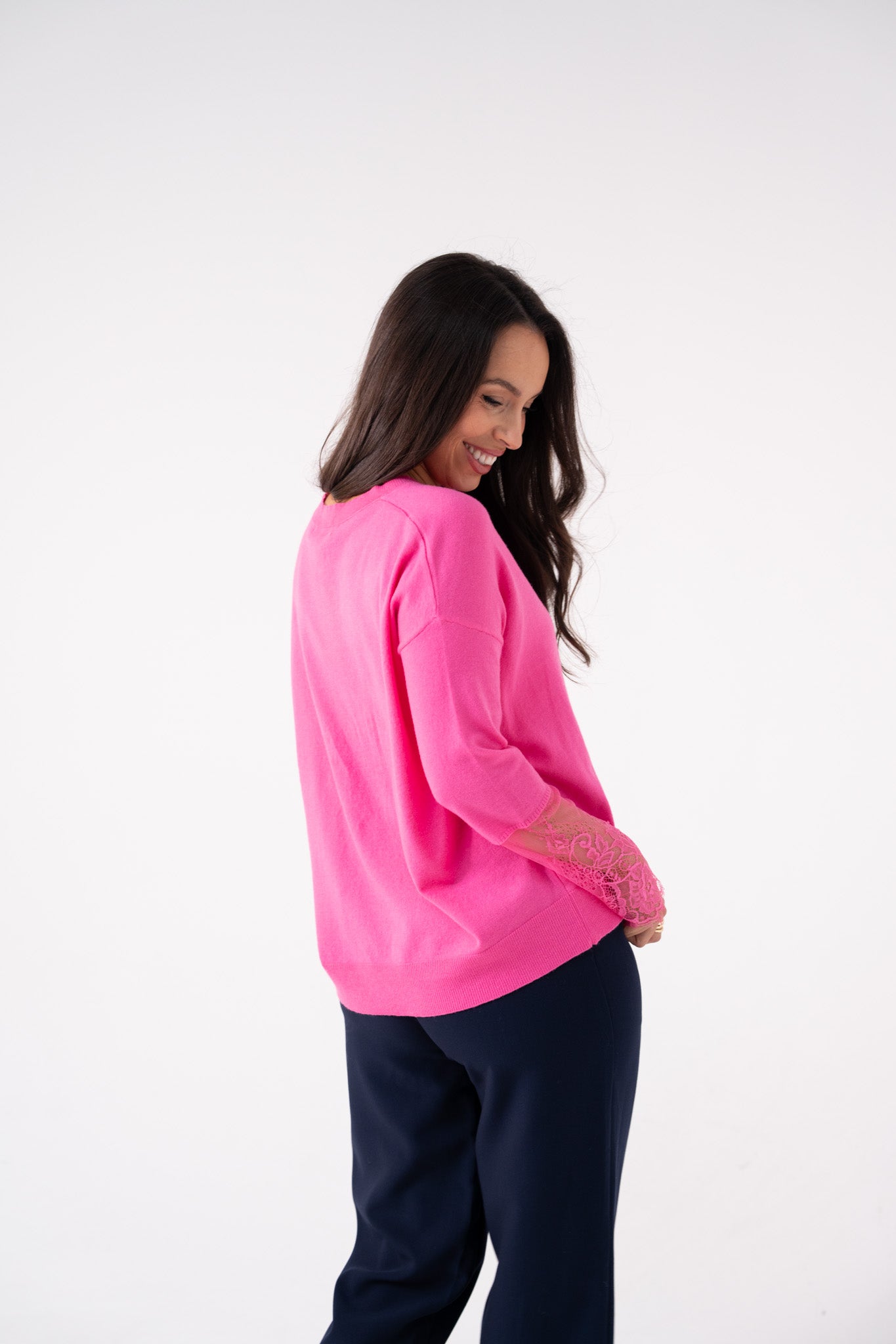Kendra Lace Sleeve Jumper In Fuchsia