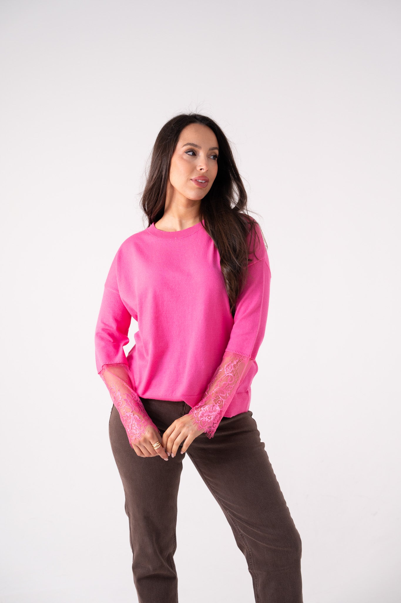 Kendra Lace Sleeve Jumper In Fuchsia