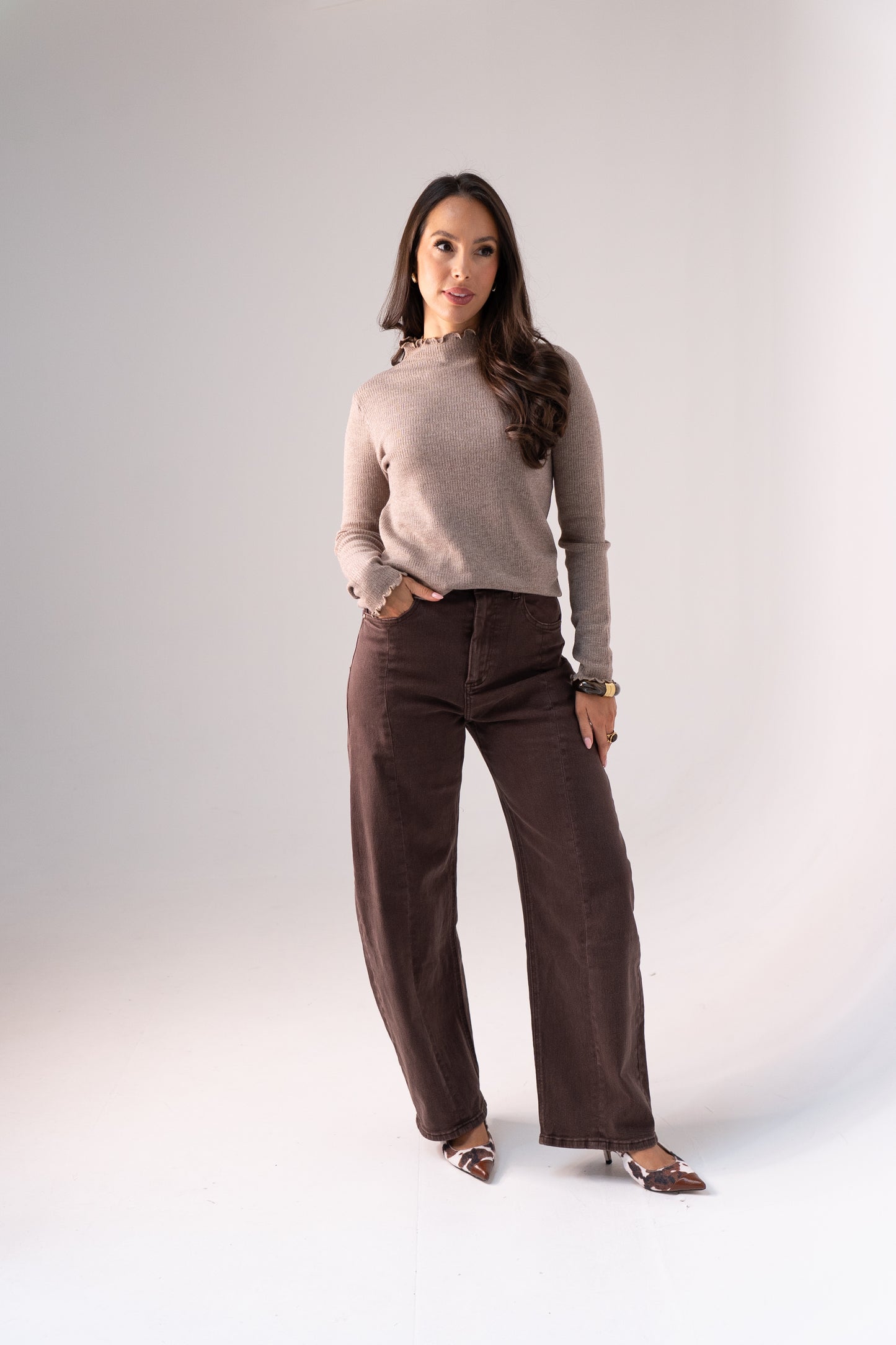 Kendra Long Sleeve Top In Taupe