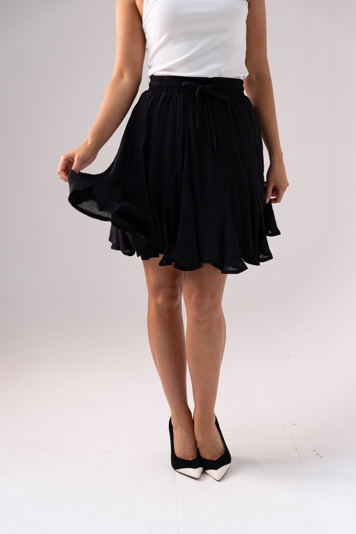 Kendra Pleated Skirt In Black