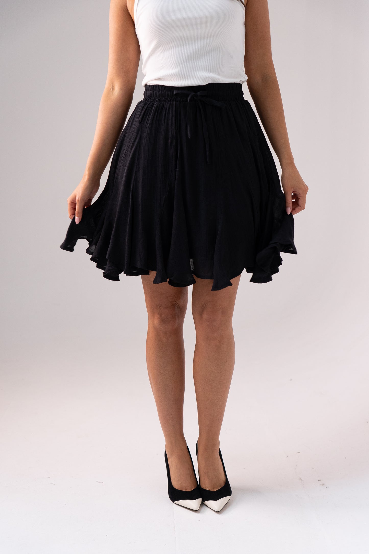 Kendra Pleated Skirt In Black