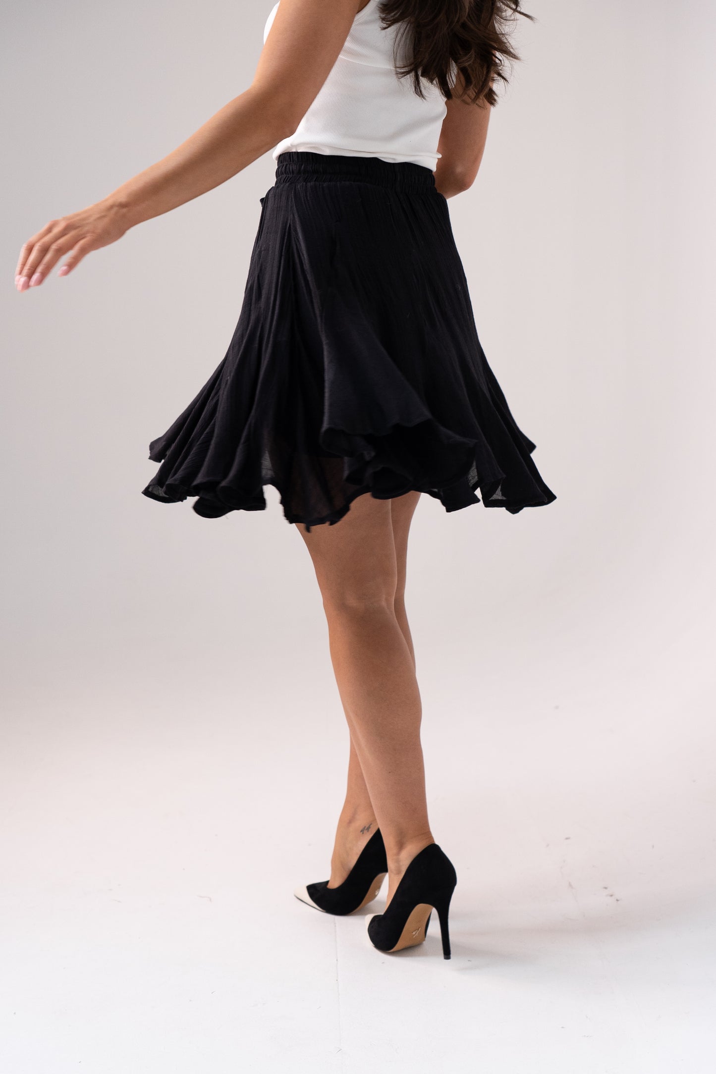 Kendra Pleated Skirt In Black