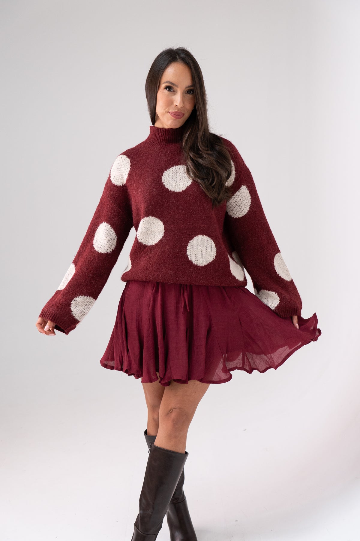 Kendra Pleated Skirt In Bordeaux