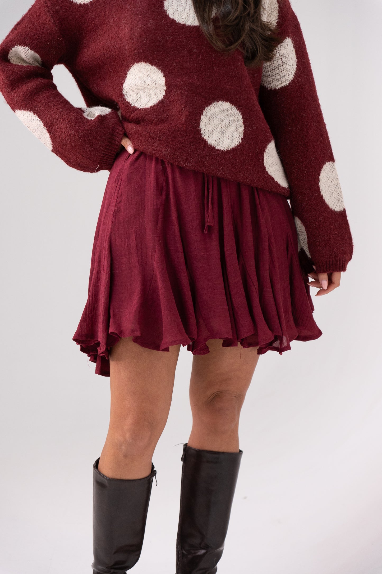 Kendra Pleated Skirt In Bordeaux