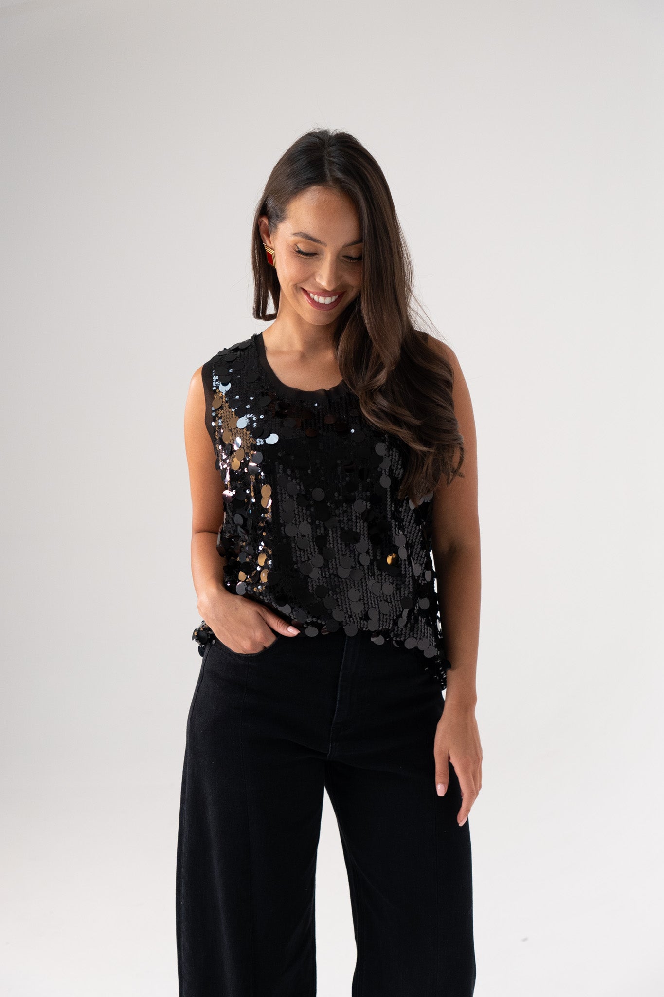 Kendra Sequin Vest Top In Black