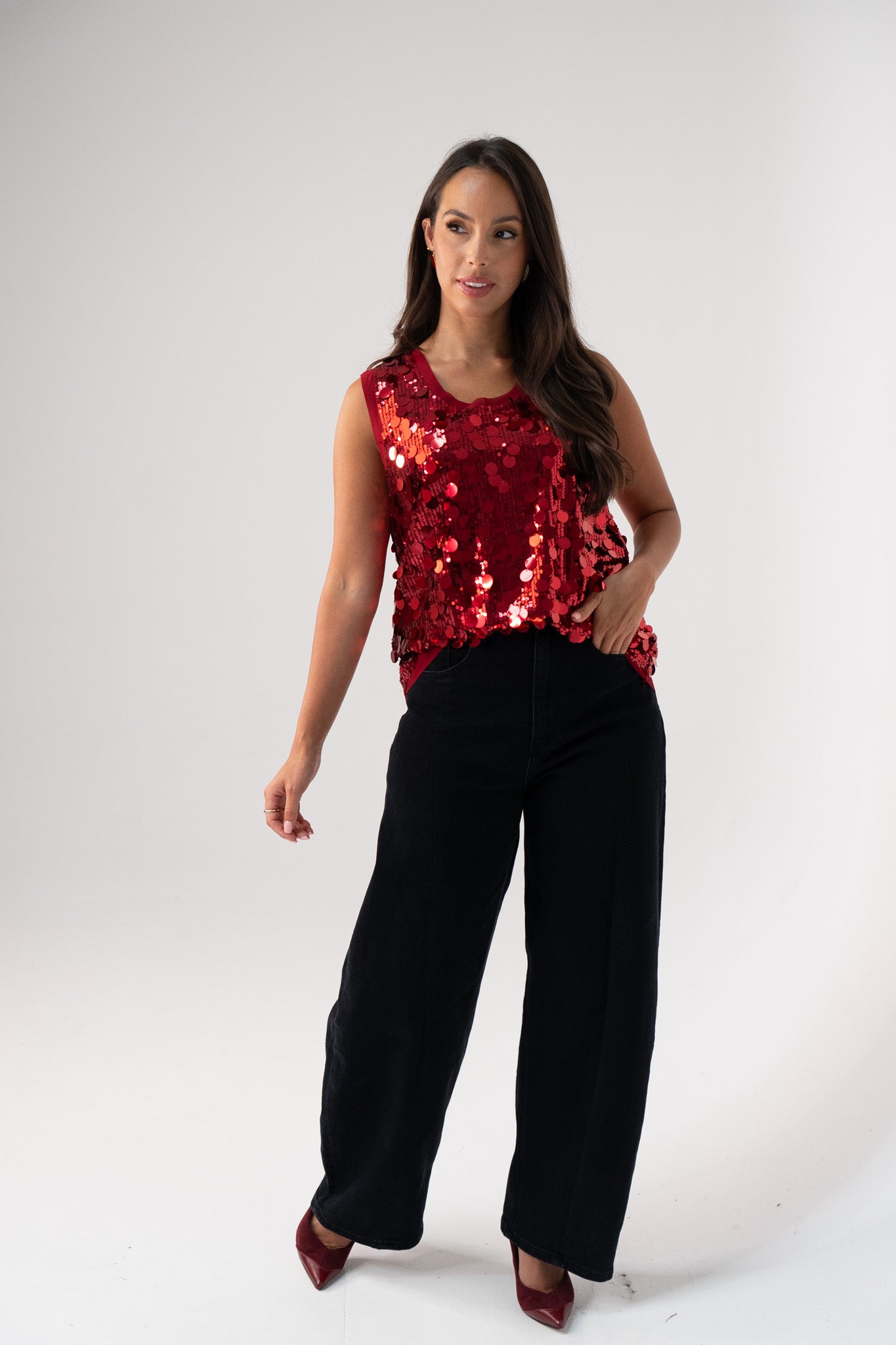 Kendra Sequin Vest Top In Red
