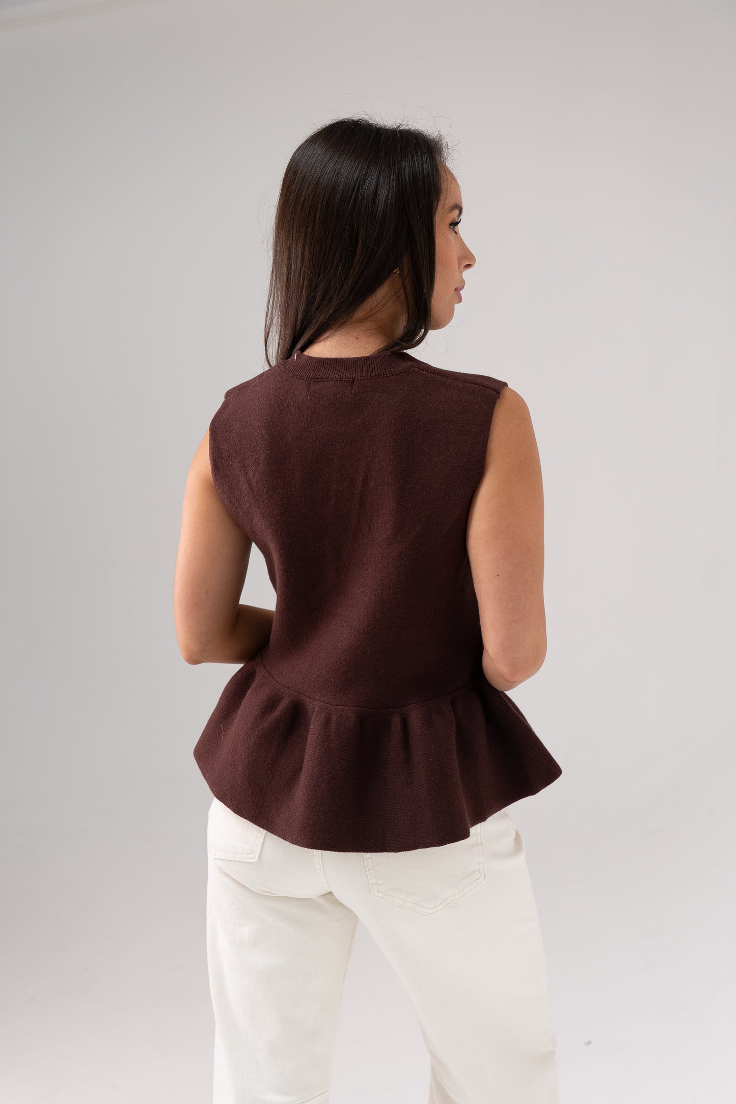 Kendra Sleeveless Peplum Top In Chocolate