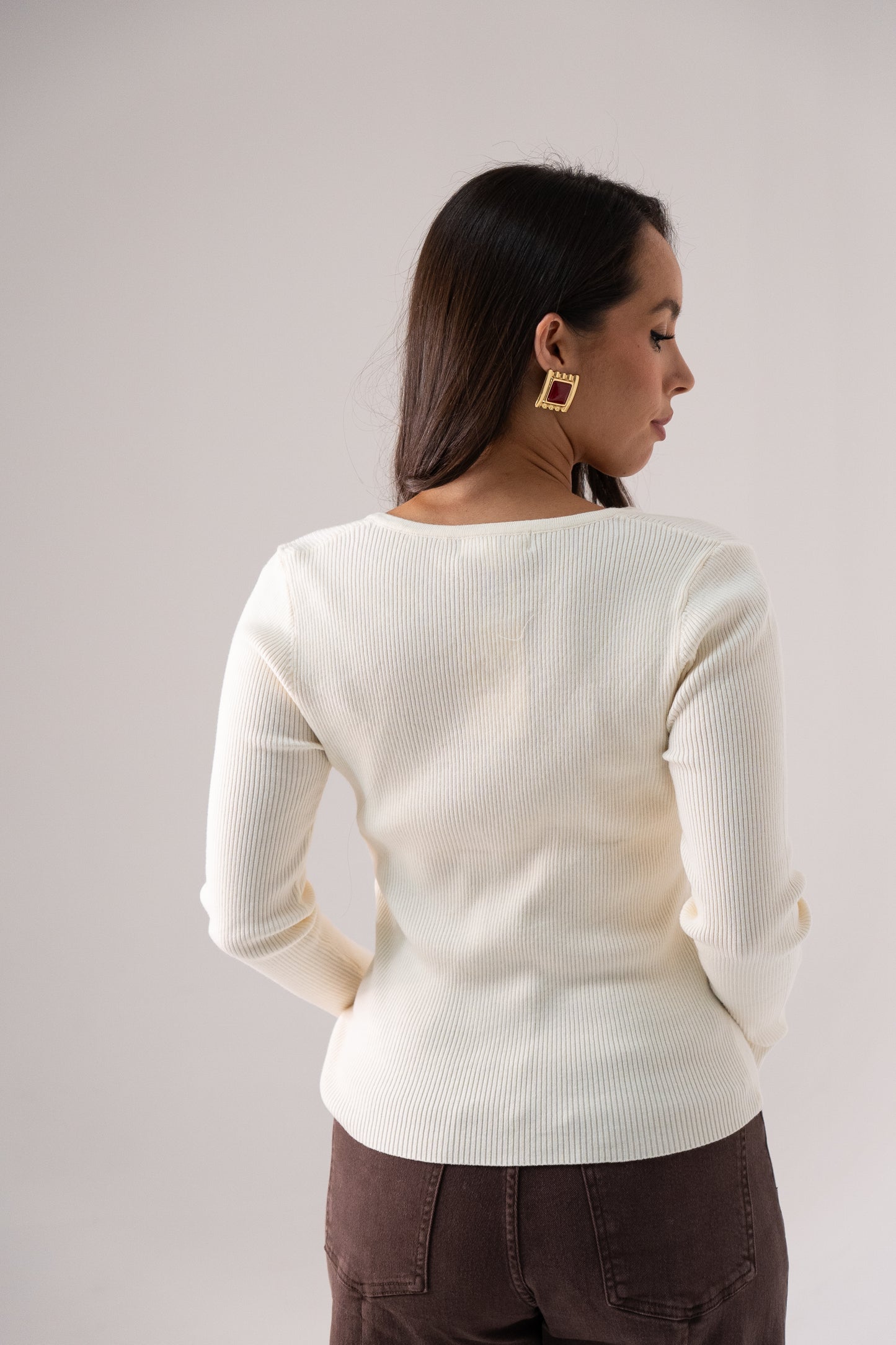 Kendra Split Neck Ribbed Jumper In Cream