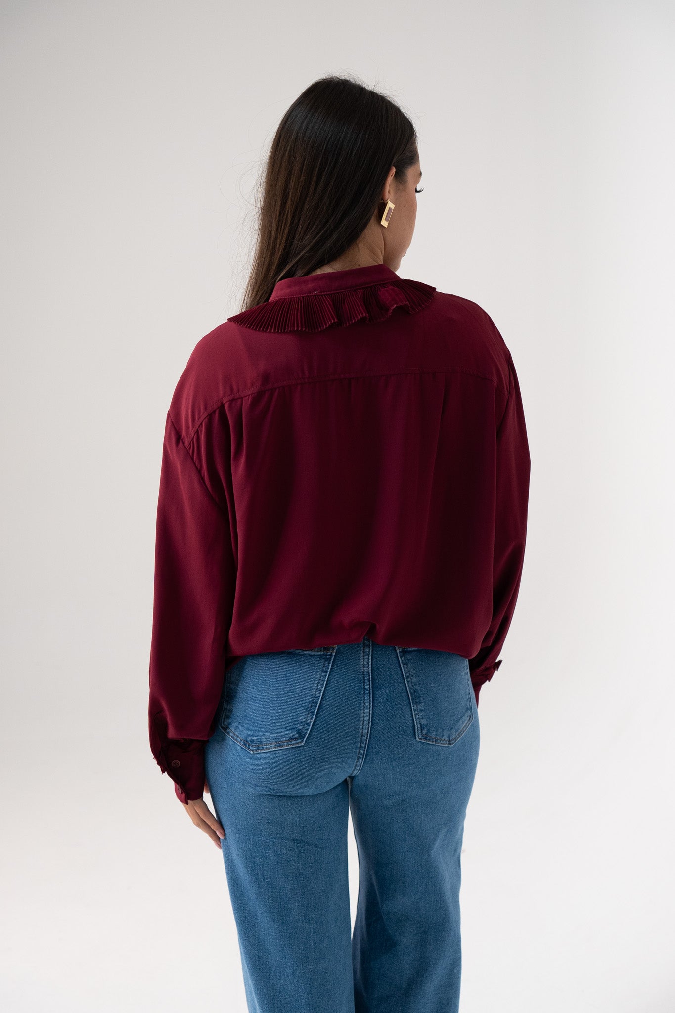 Kendra Tie Neck Ruffle Blouse In Bordeaux