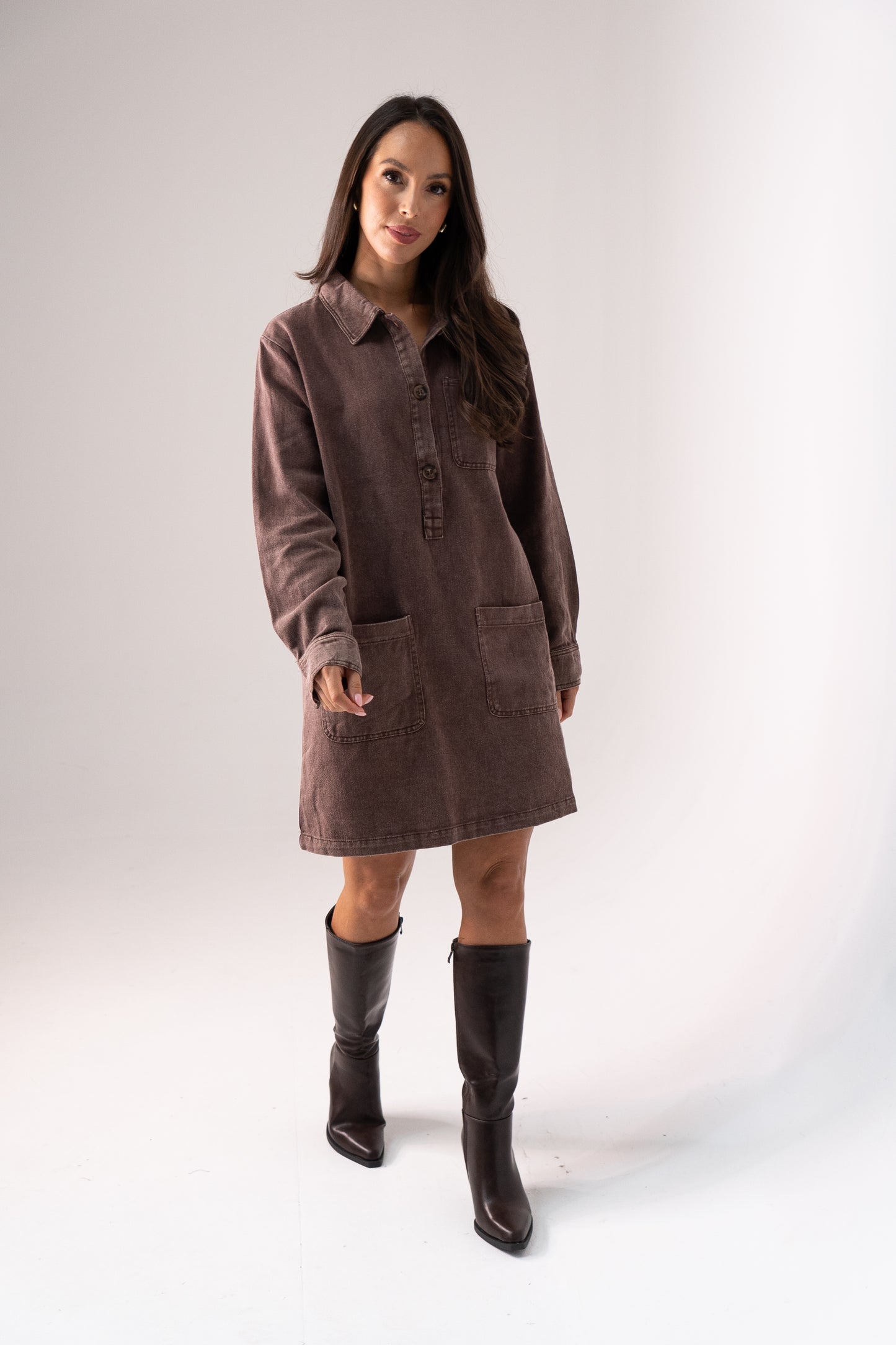 Kendra Long Sleeve Denim Shirt Dress In Chocolate