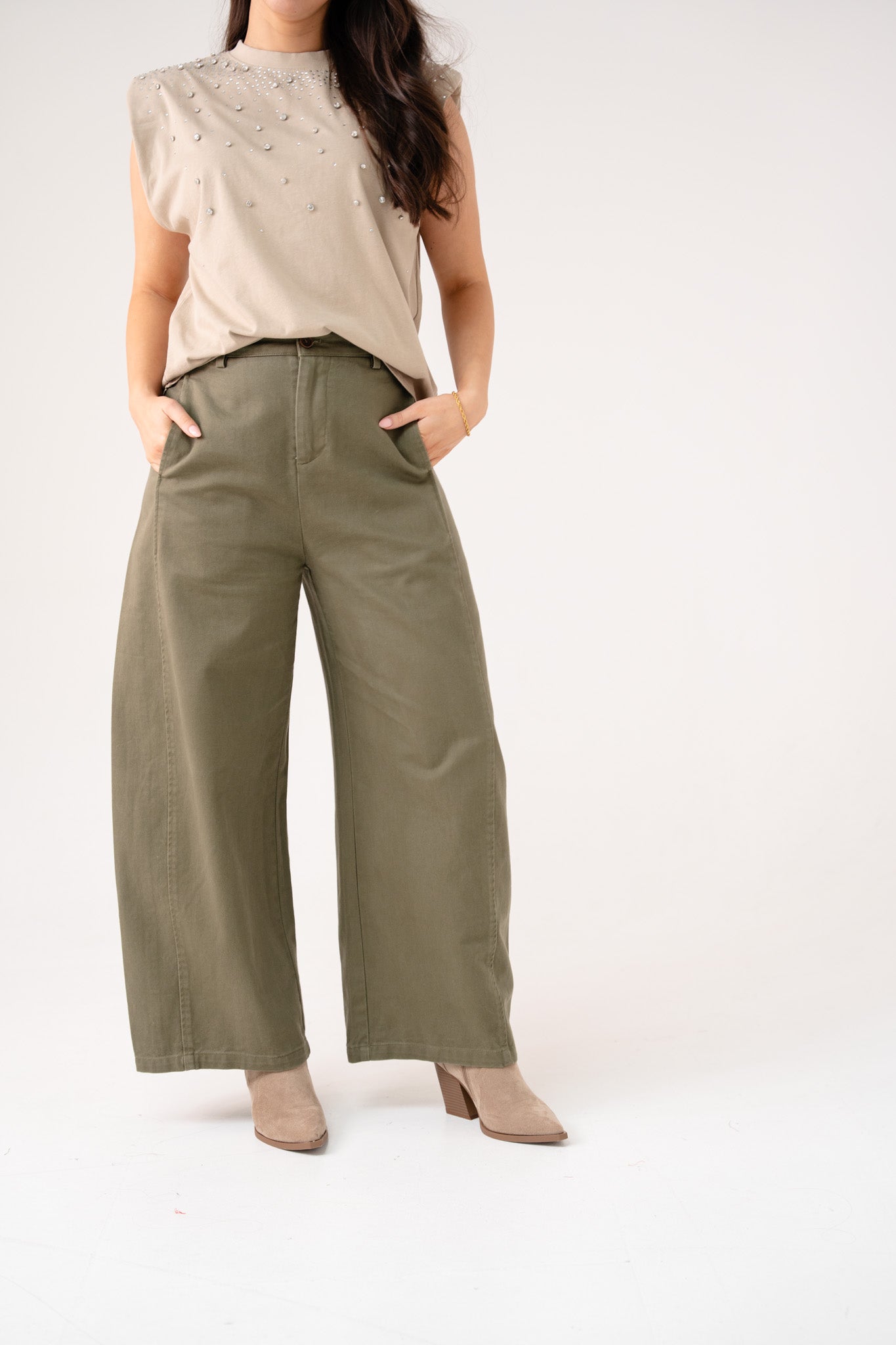 Kiera Barrell Trousers In Khaki